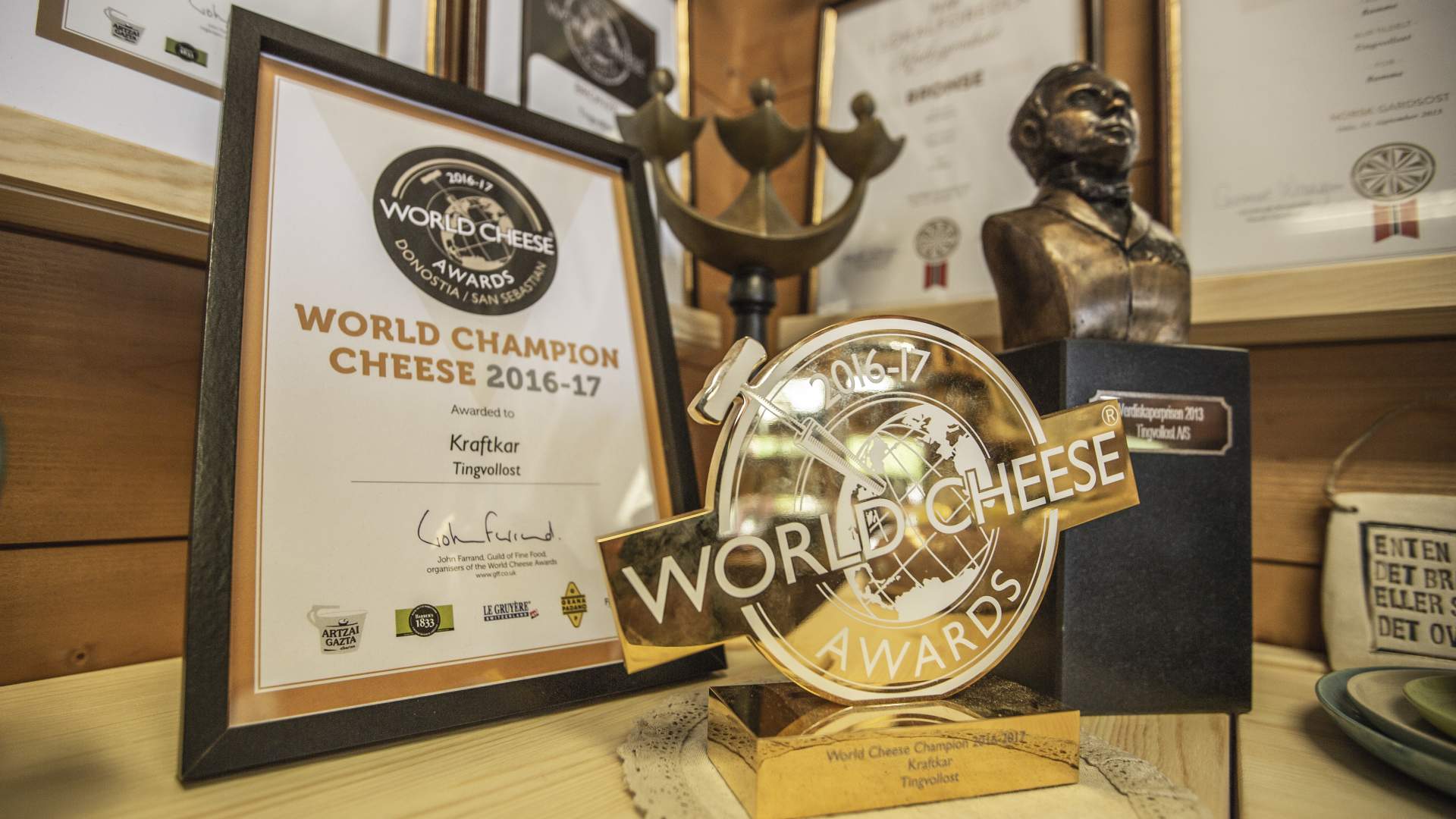 Tingvollost farm shop