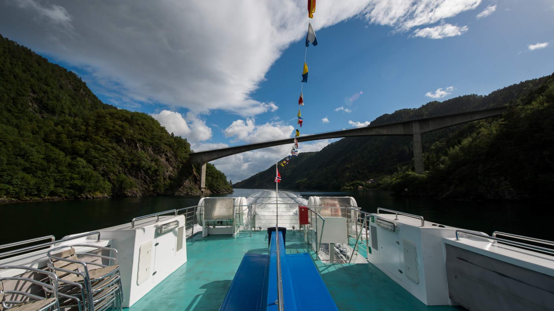 Hardangerfjordekspressen - Rødne