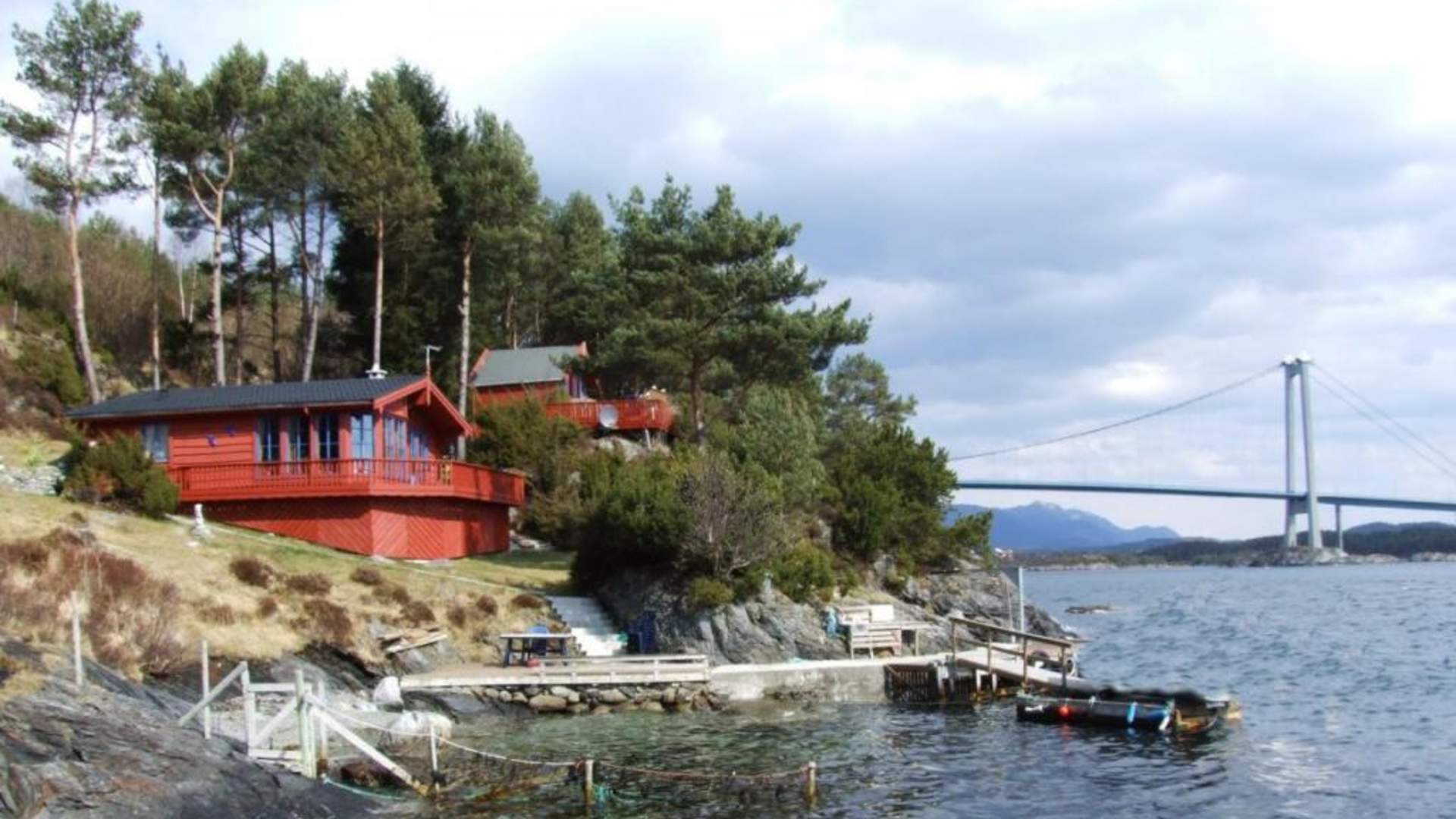Spissøy Feriehus ved sjøen