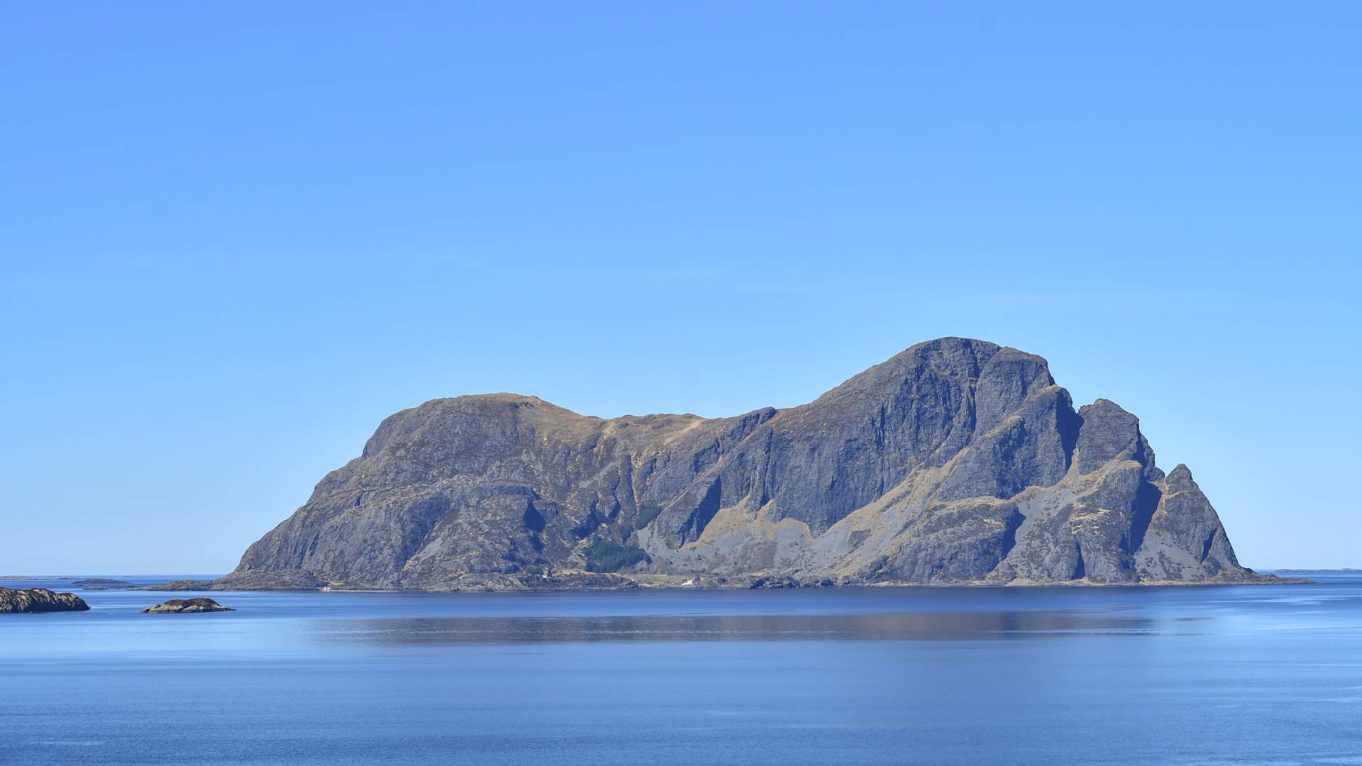 Hike to Alden - The Norwegian Horse