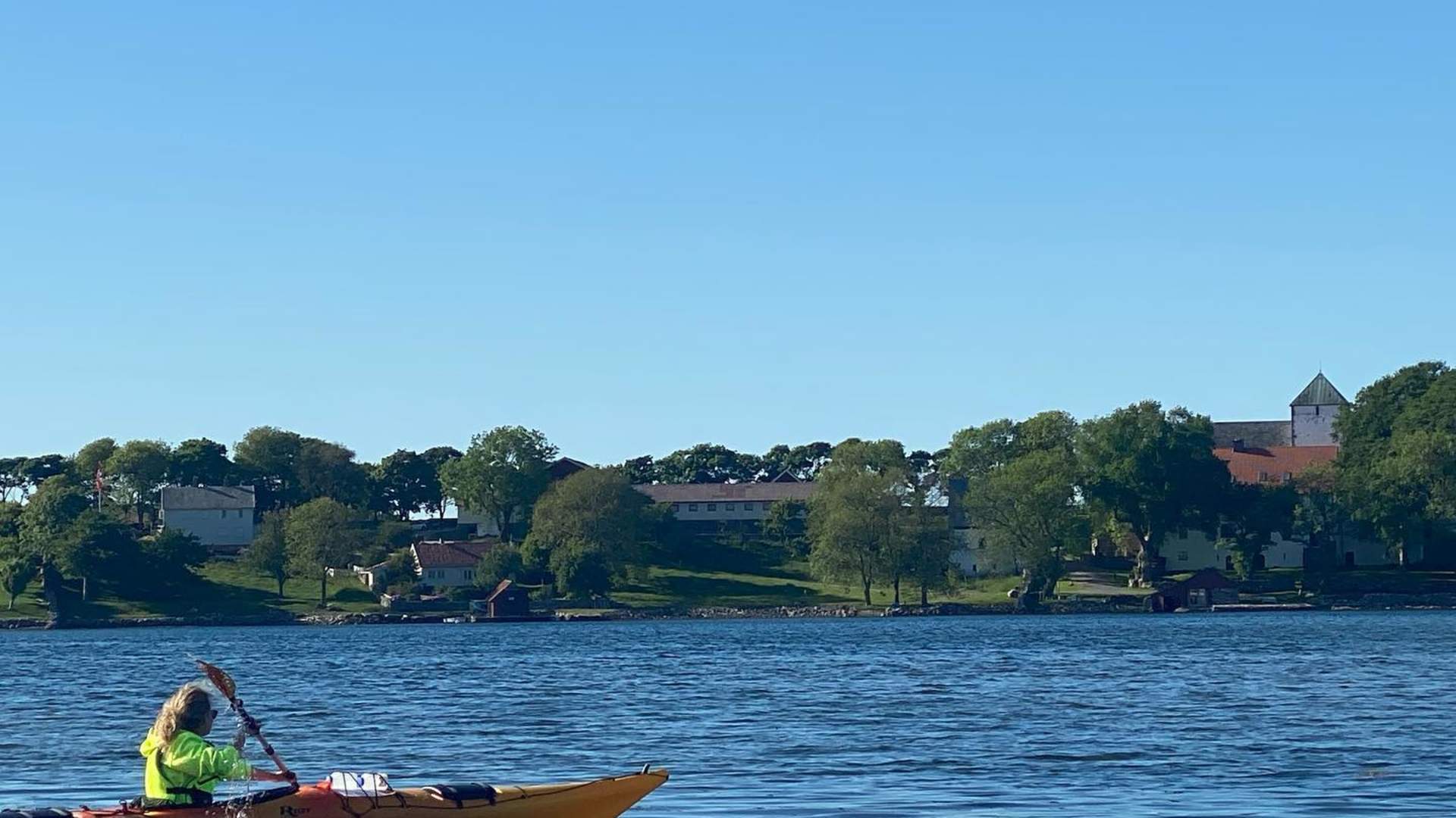 Sea kayak course at island Mosterøy