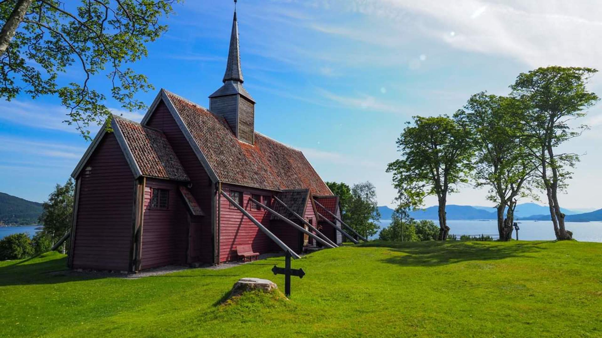Tour suggestion by car: From Kristiansund to Molde over the Atlantic Road