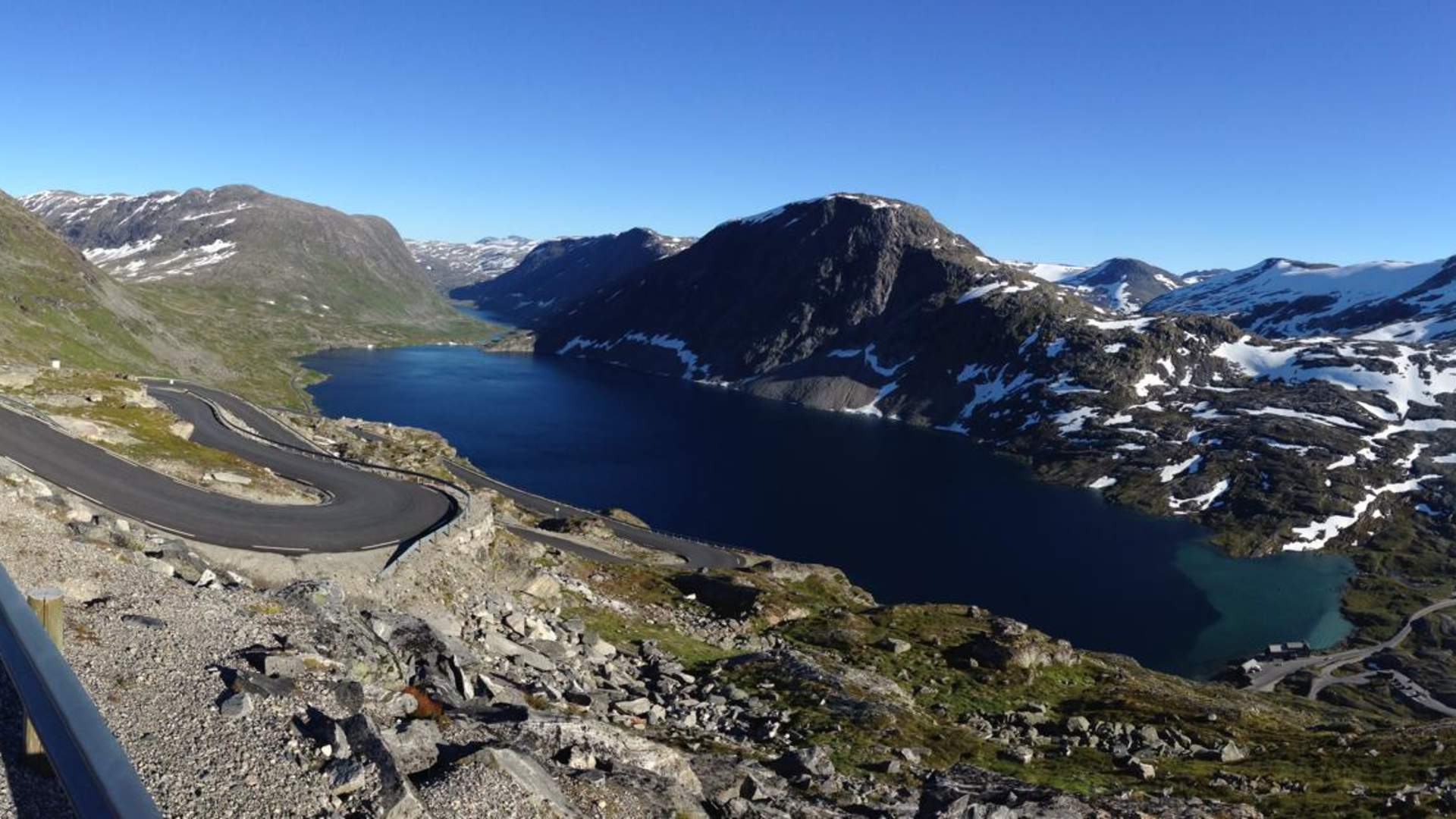 Geiranger Bilutleige Hertz