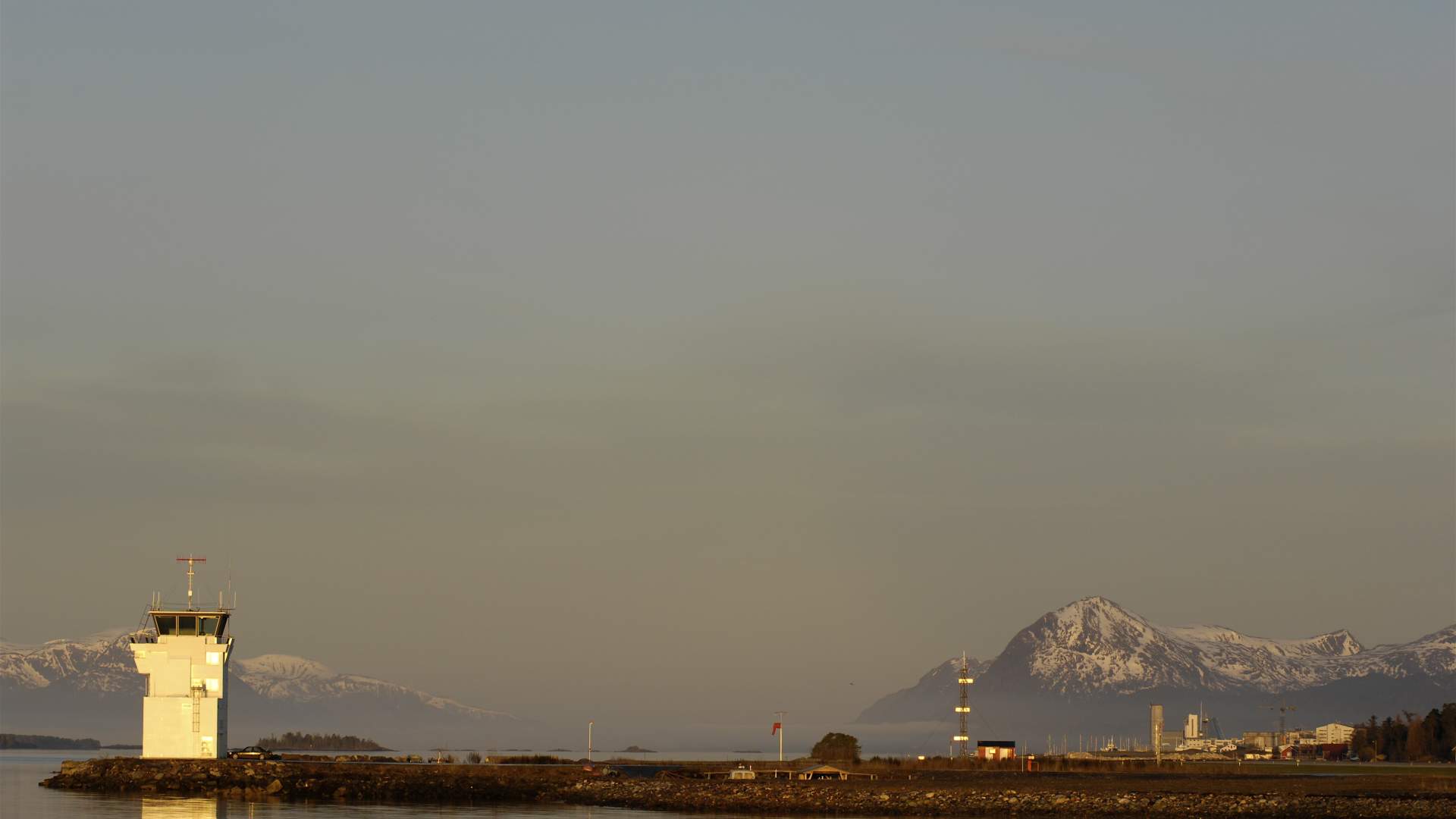 Molde Flughafen Årø