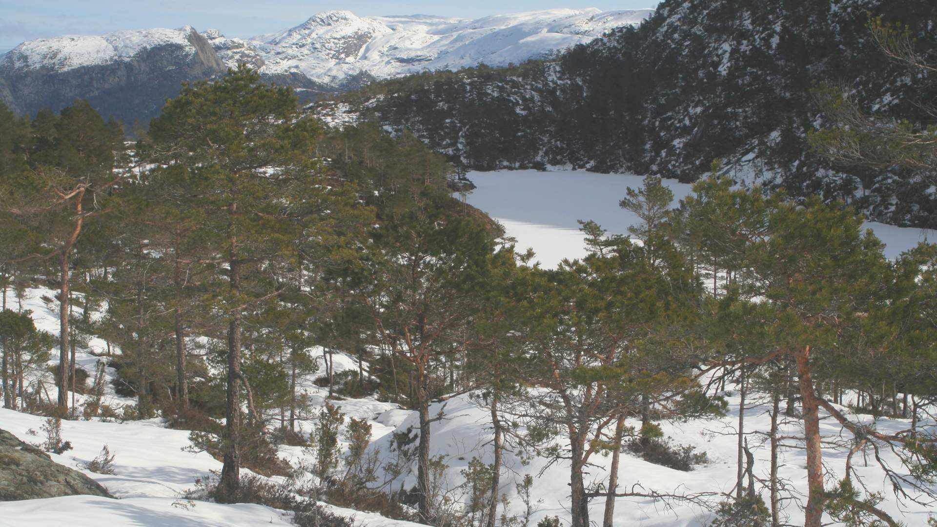 Hike to Volavatnet and the mines