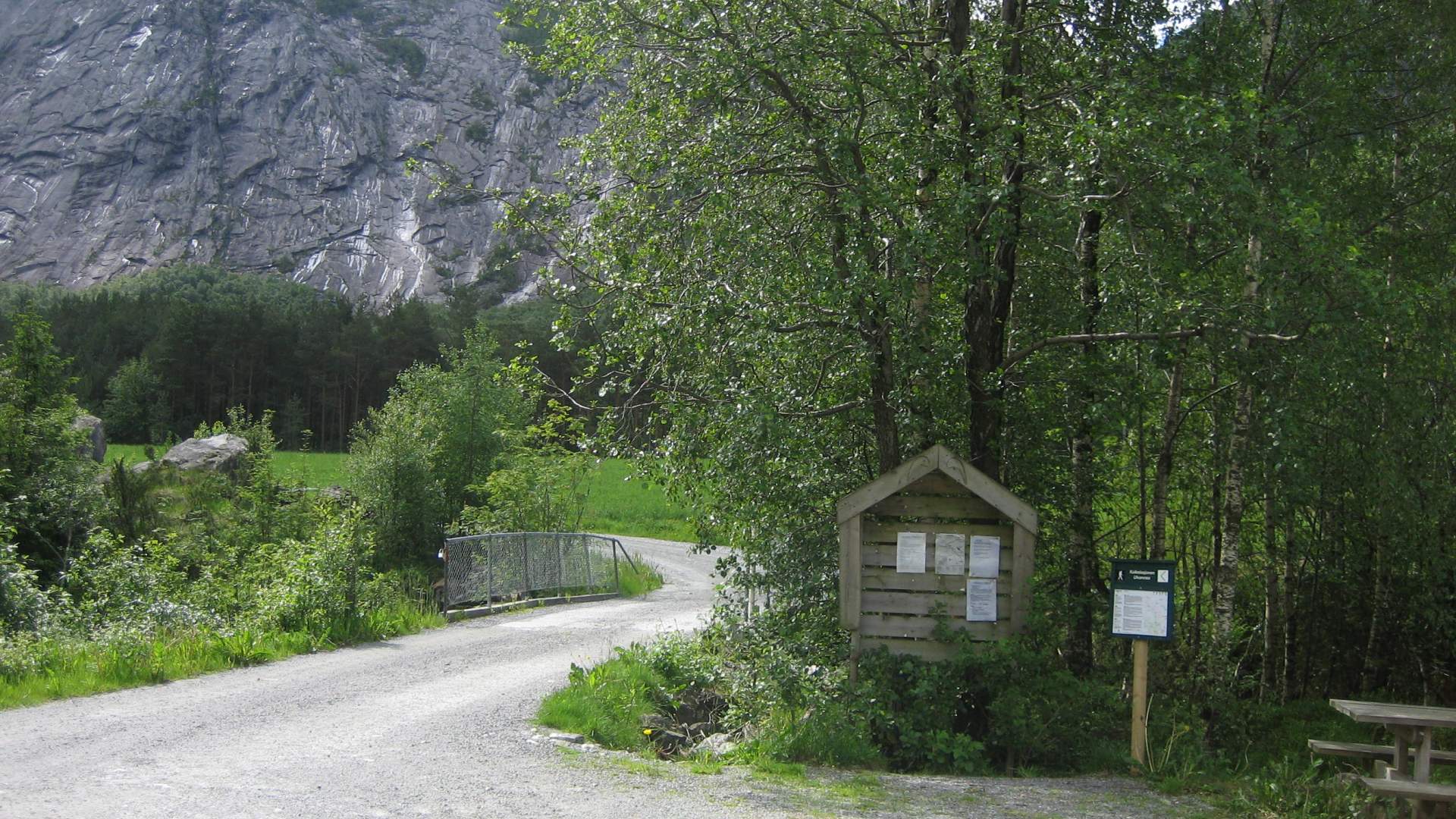 Tursti til Kalkestasjonen