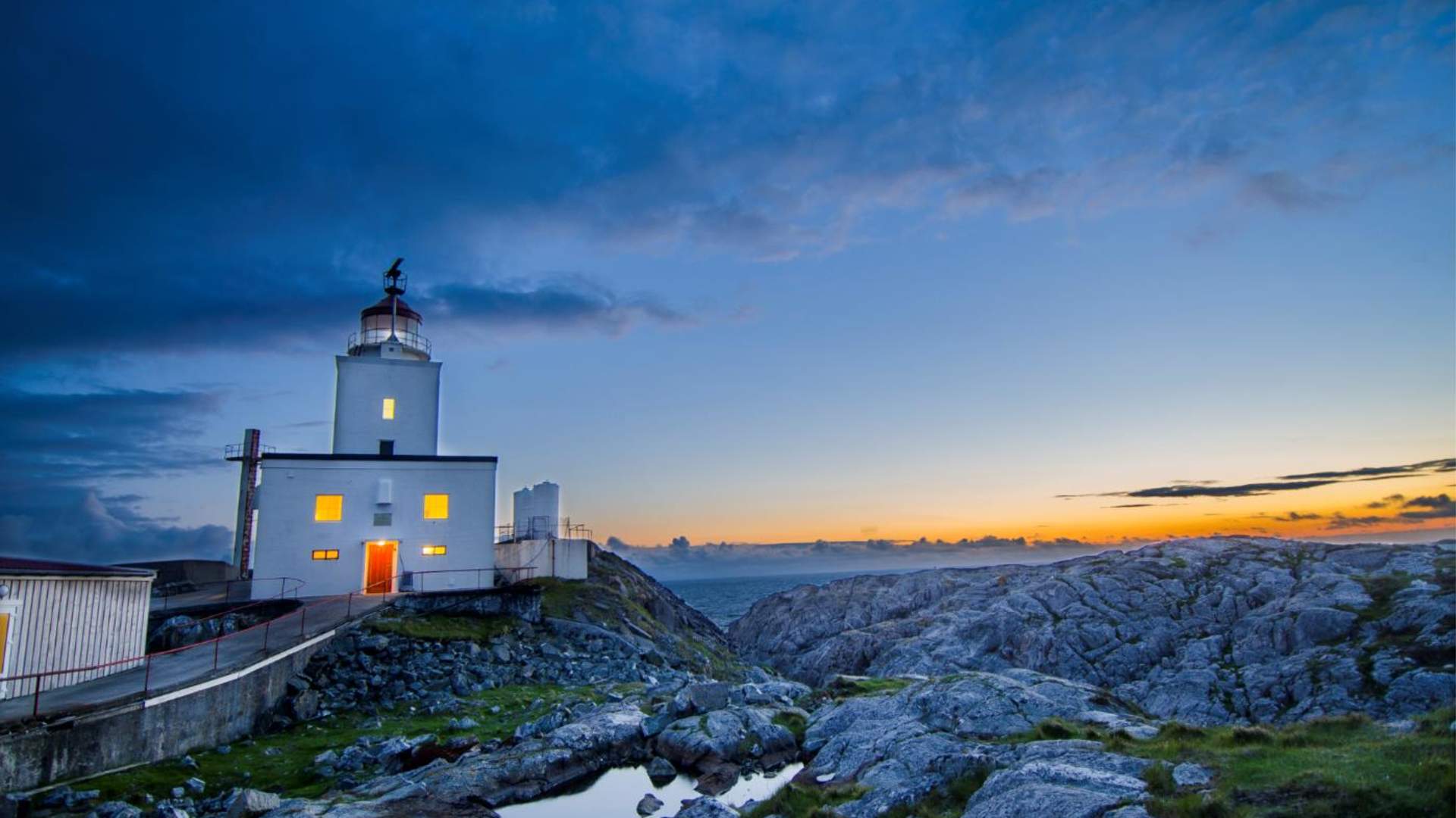 Marstein fyr / lighthouse