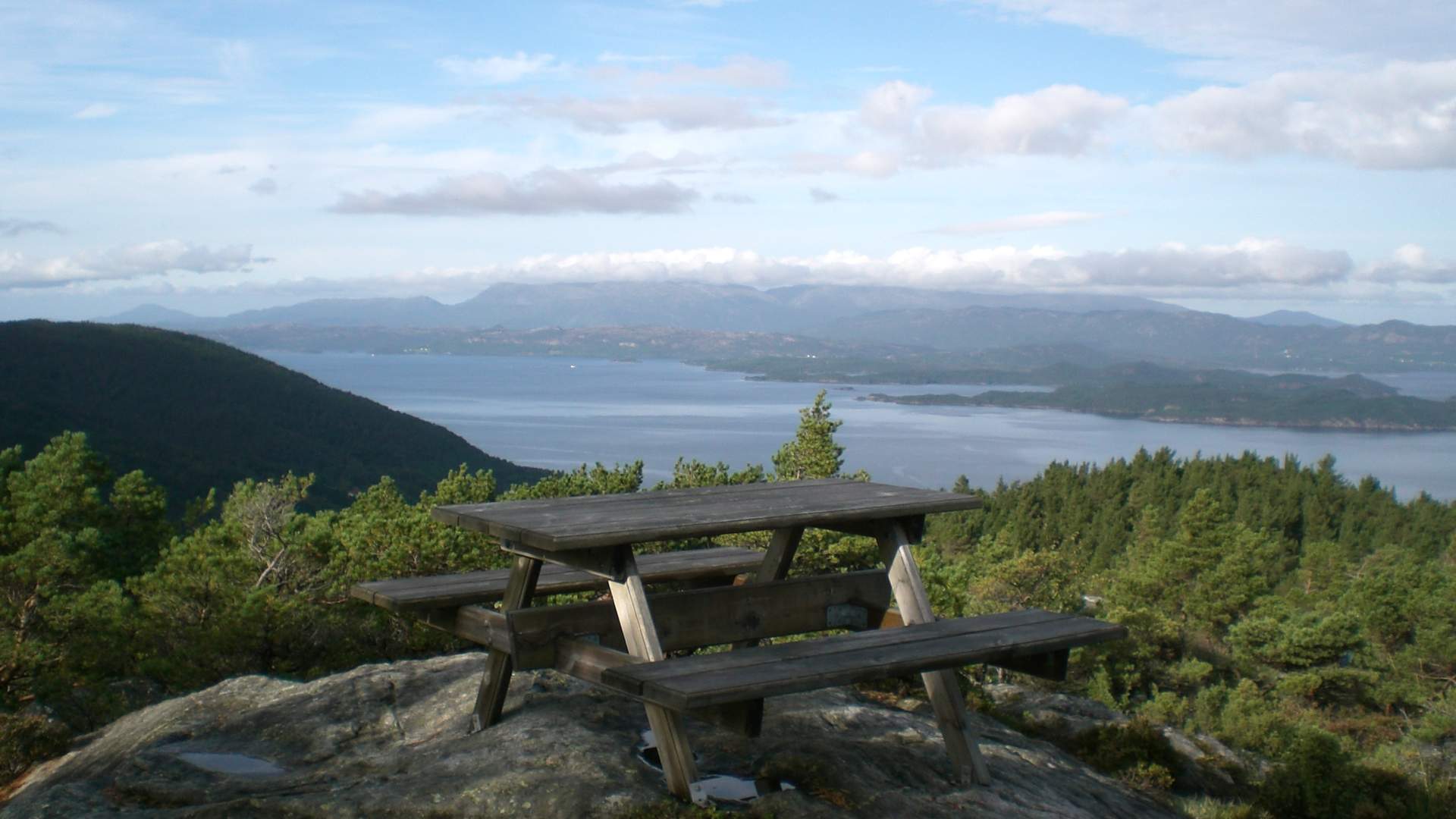 Tursti til Brakhaug og Ørnnipen
