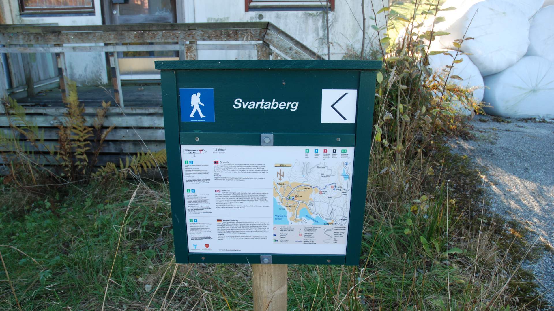 Hike to Svartaberg