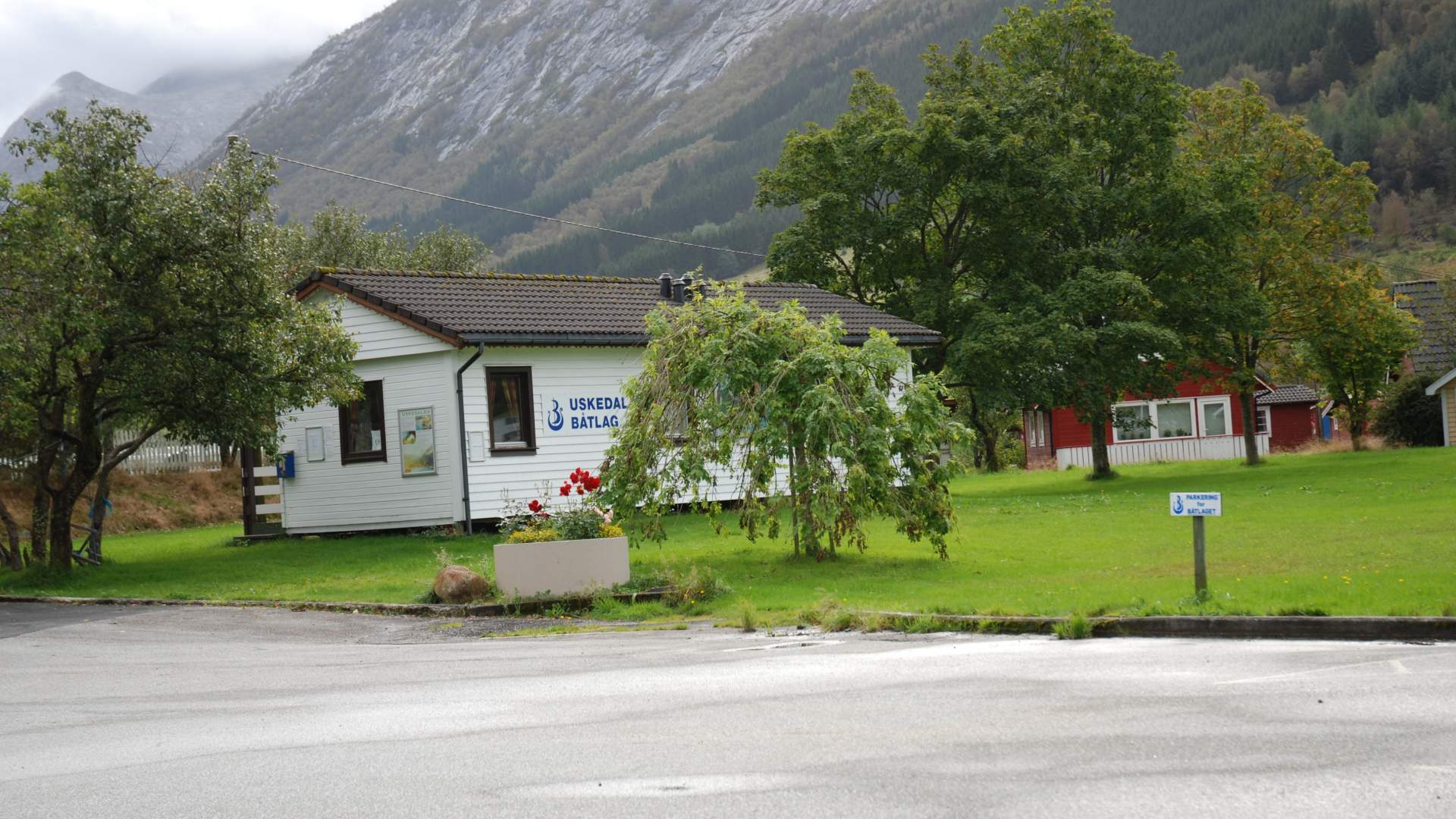 Hof Dønhaug, Rundweg ab dem Bootshafen