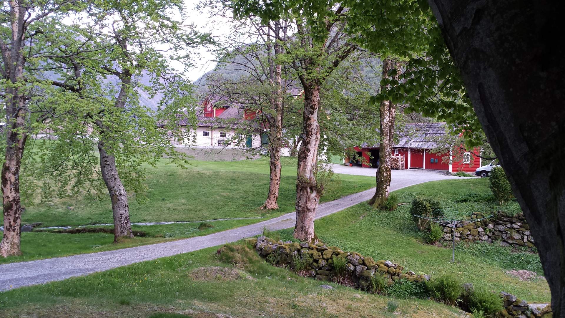 Wanderung von Rosendal nach Guddal