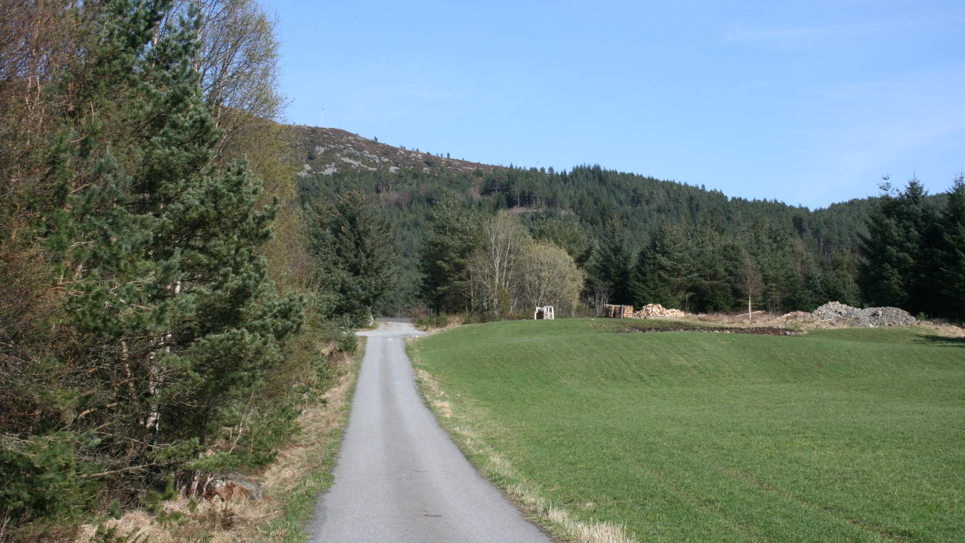 Bicycle route around Svartavatnet lake, Fitjar