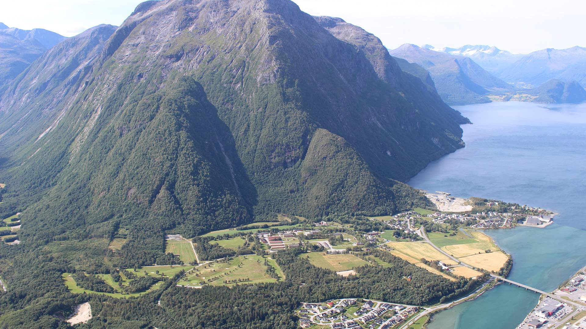 Rundtur til Romsdalsgondolen i Åndalsnes fra Ålesund