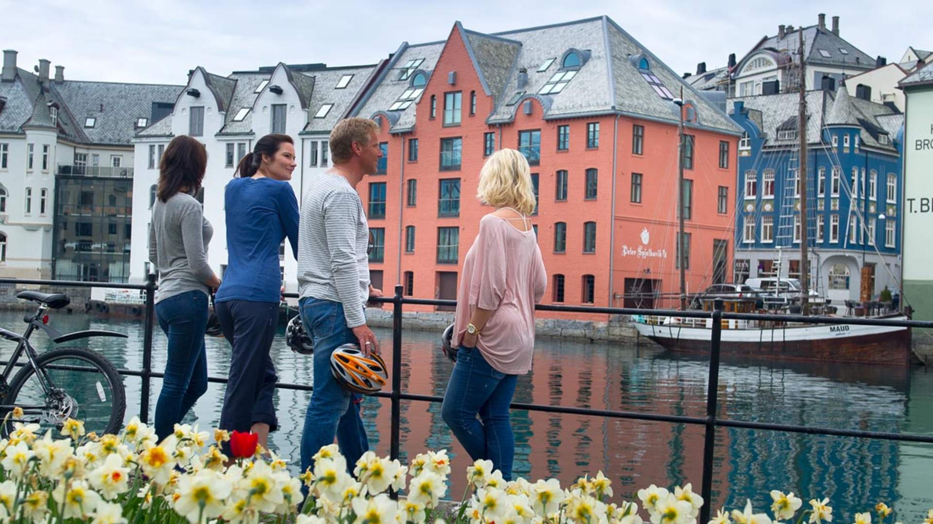 Art Nouveau E-biking i Ålesund