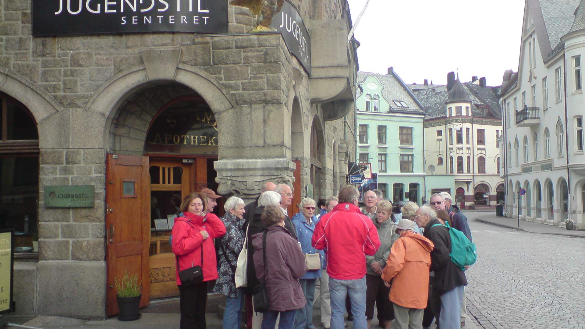 Noreon Guides & Excursions