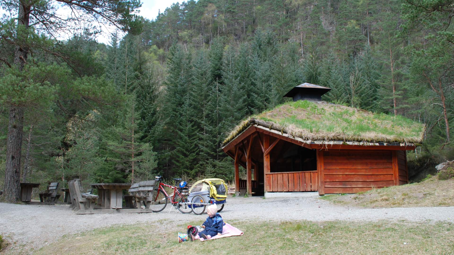 Tursti i Handelandsdalen