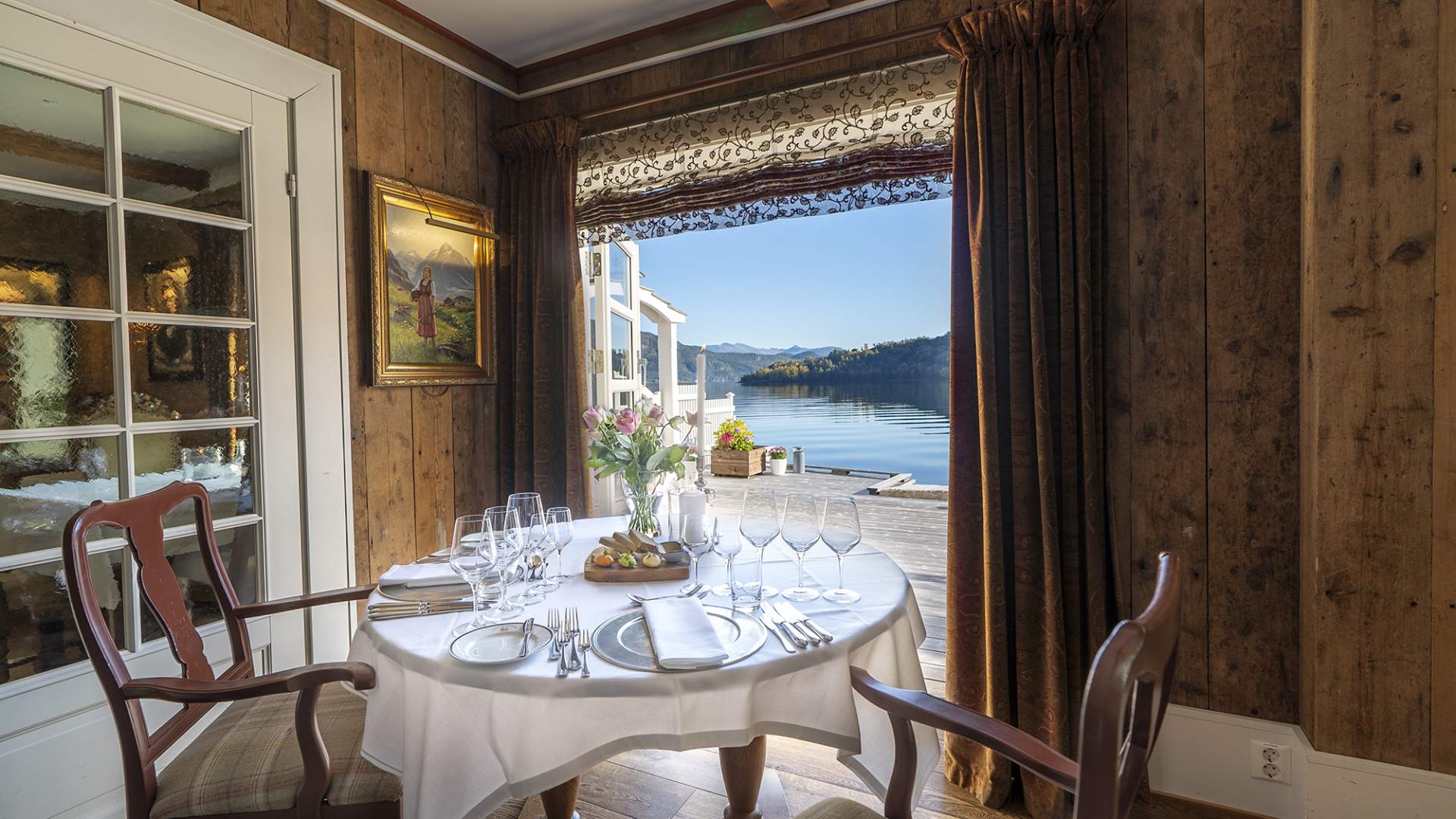 Angvik Gamle Handelssted by Classic Norway Hotels