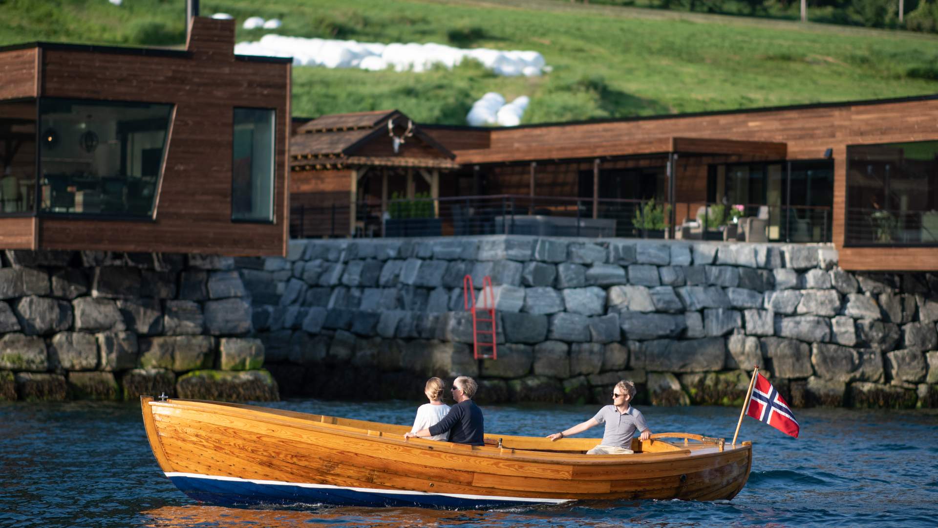 TunheimsFjørå Lodge