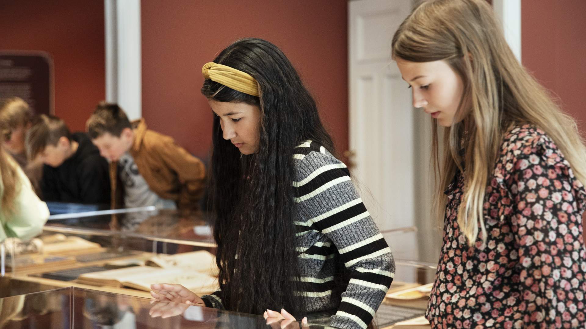 Aktiviteter for dei unge på Jugendstilsenteret og KUBE