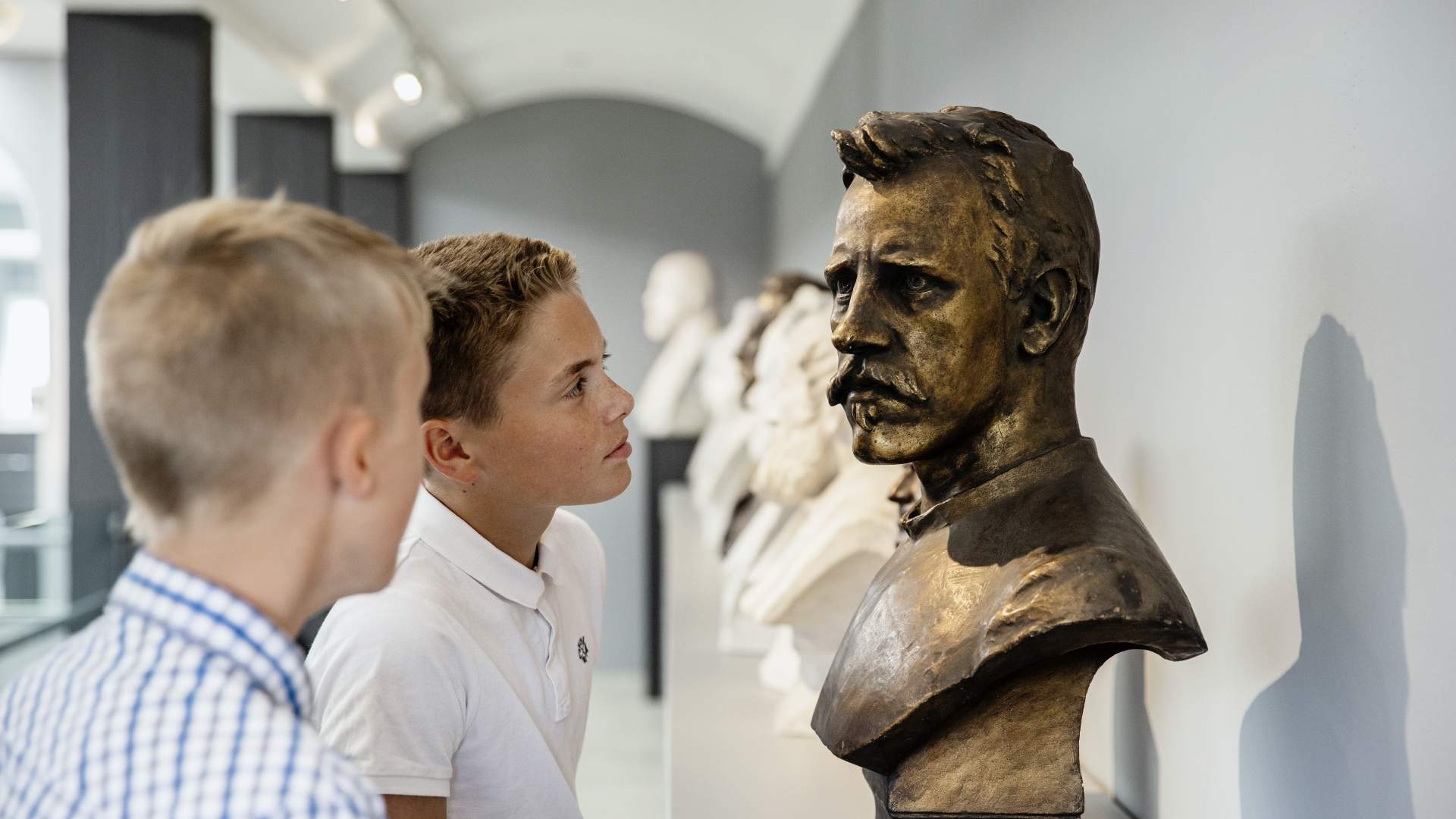 Byste i utstillinga på Anders Svor-museet