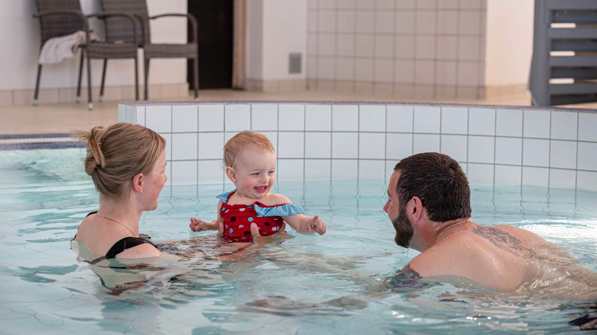 Badeland for hele familien med utsikt mot storhavet.