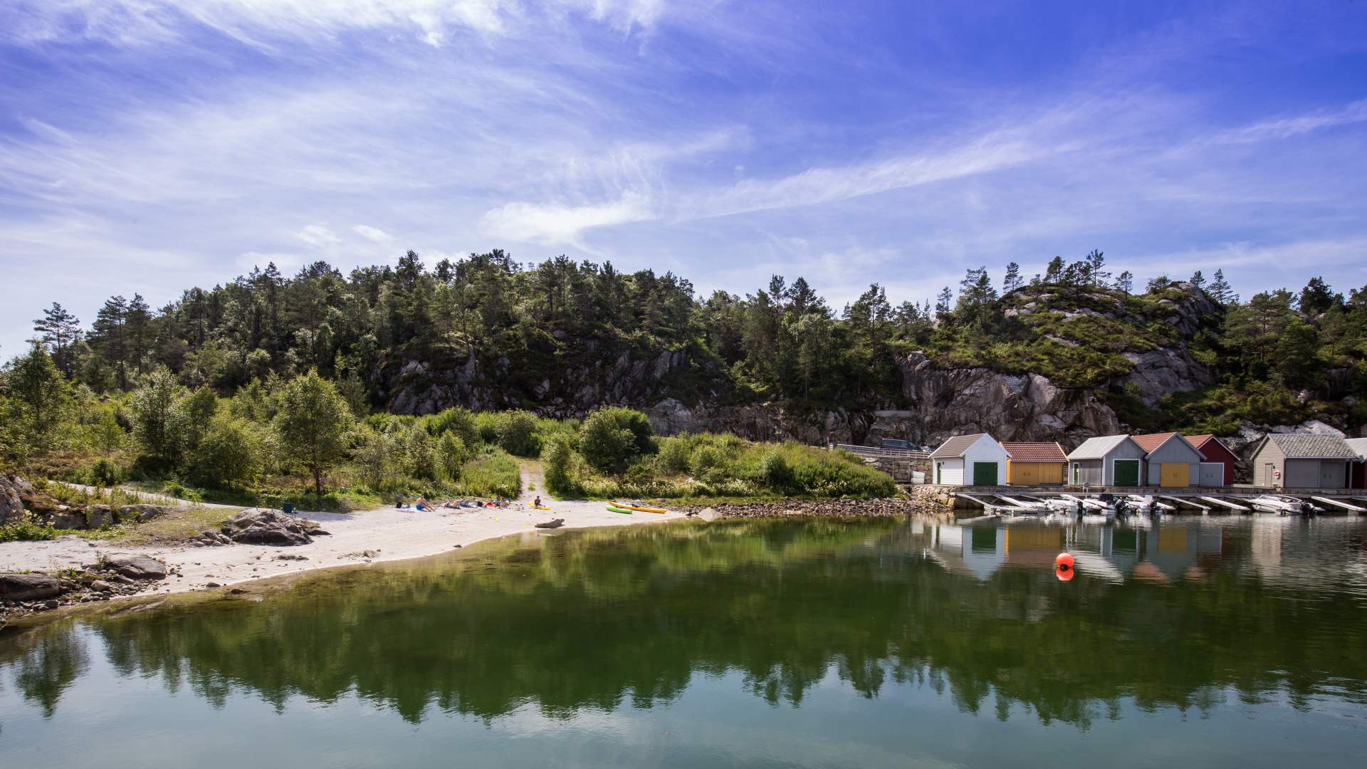 Stranda ved Port Steingard gjestehamn