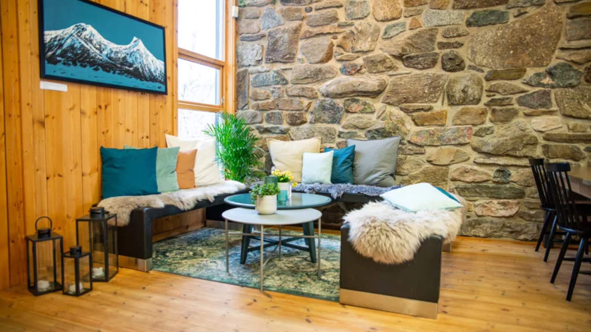 Innbydende på kafeen.