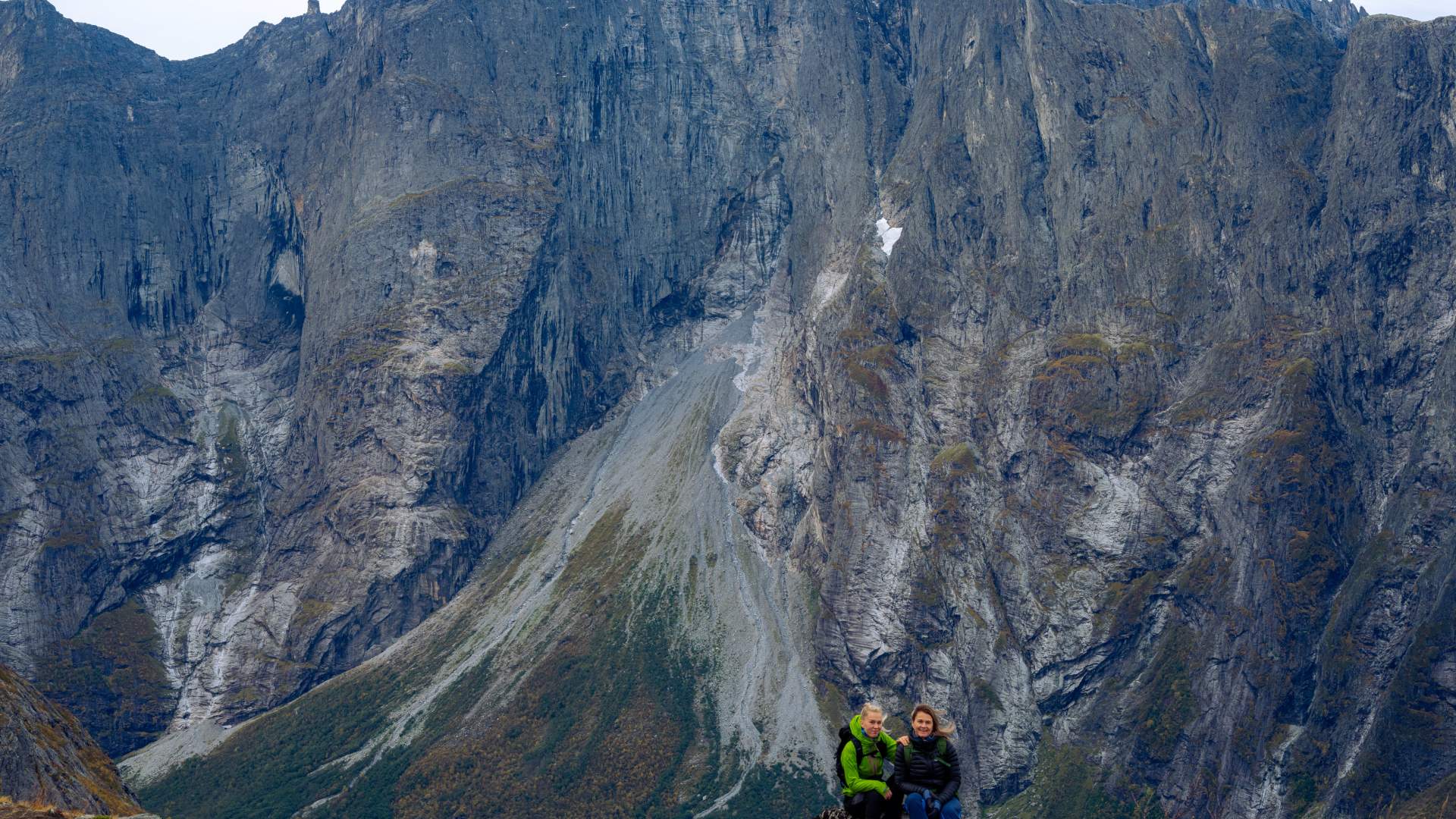 Der Berg Litlefjellet (790 M.ü.M)