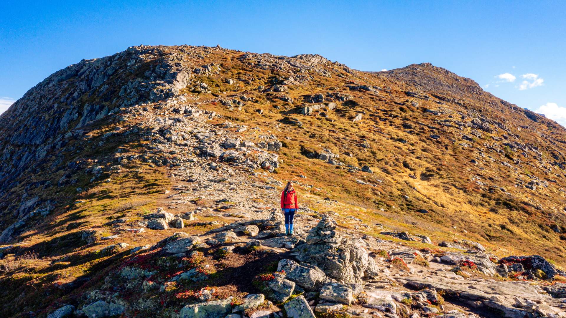 Hike Nesaksla (708 masl)