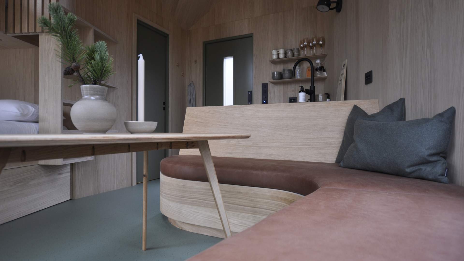 Hyggelig stue med komfortable møbler