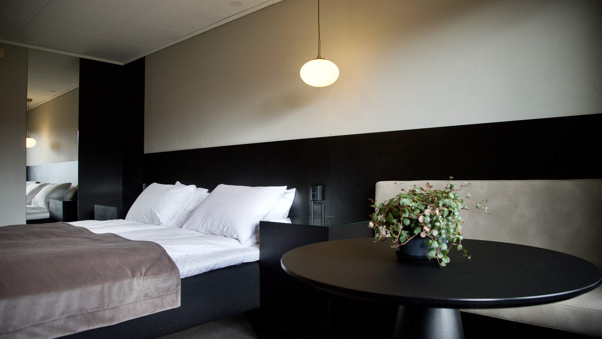 Jelsa Hotell at Jelsa