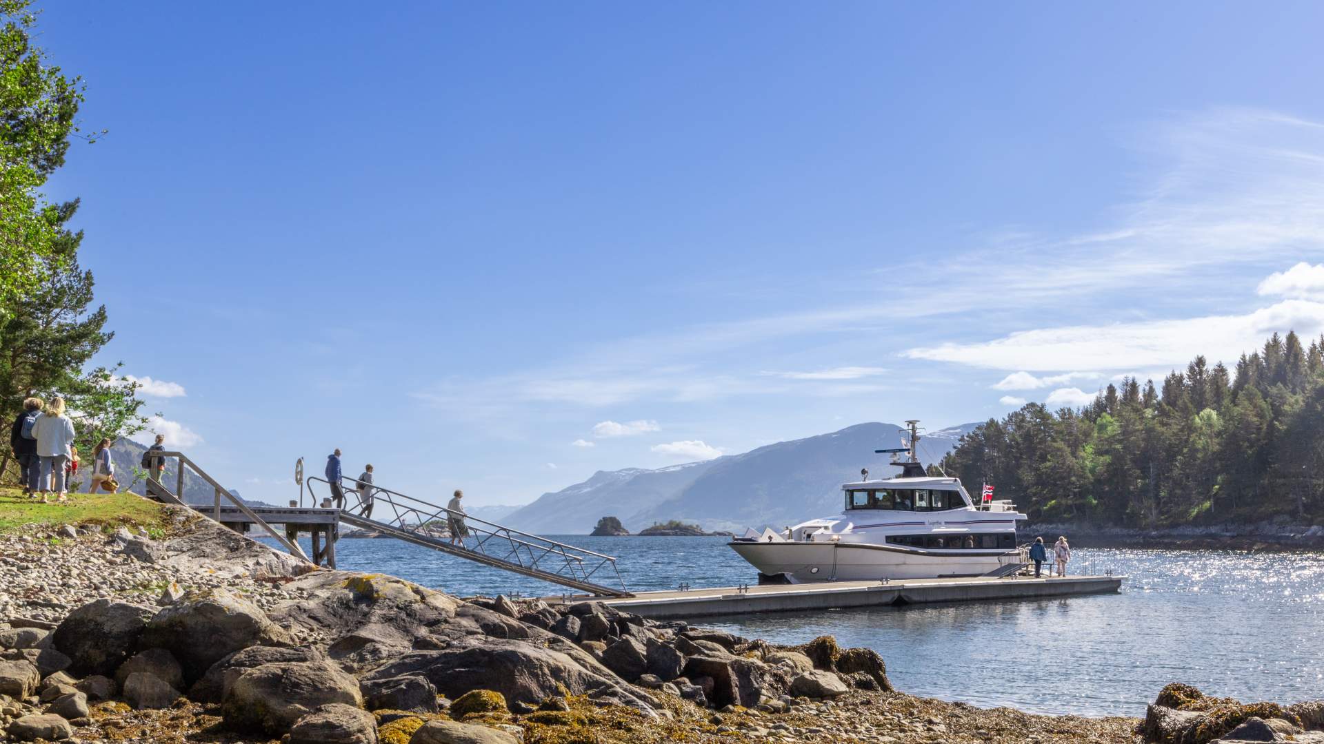 Sommerbåten Romsdalsfjorden