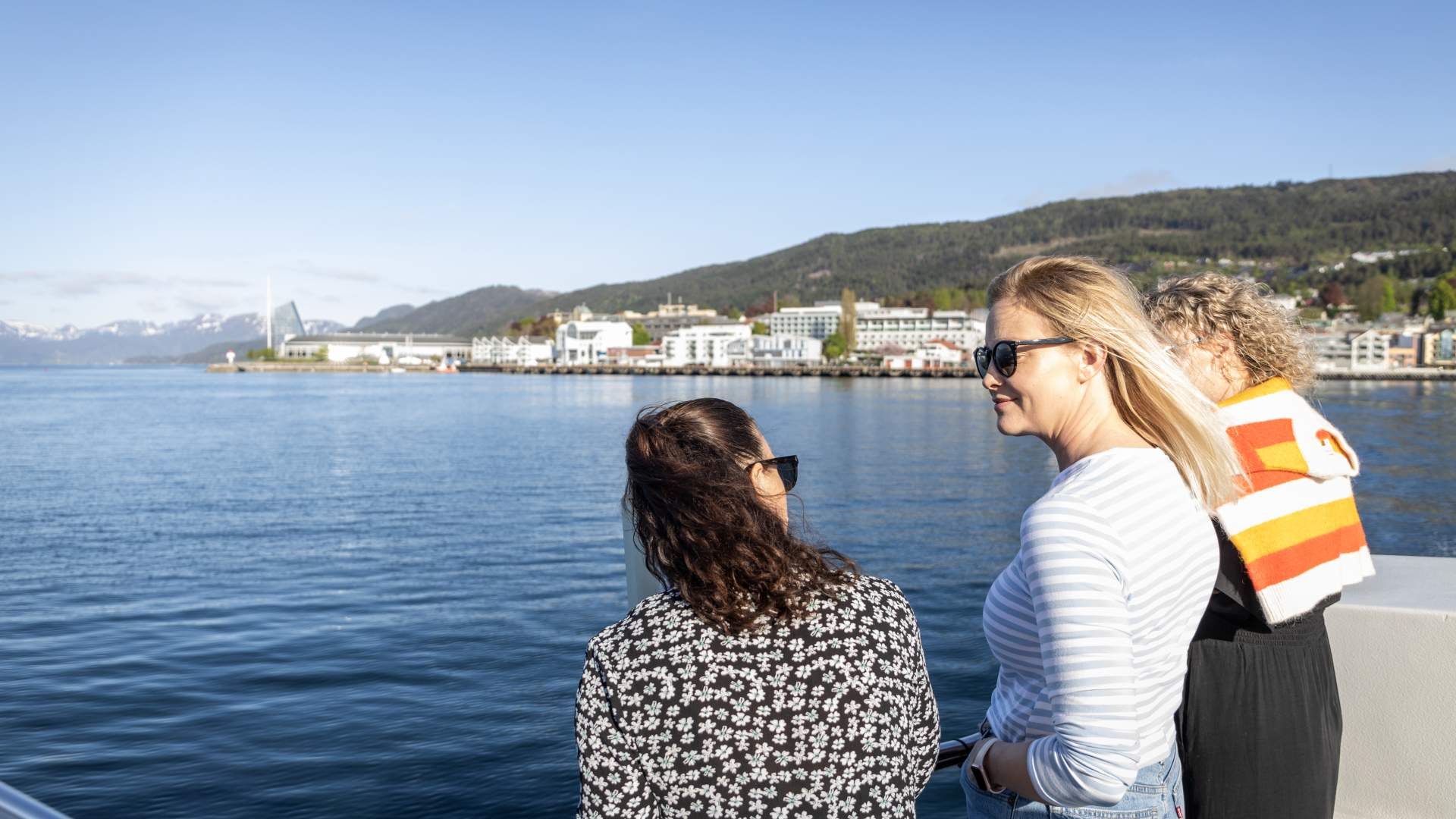 Summer cruise at the Romsdal Fjord