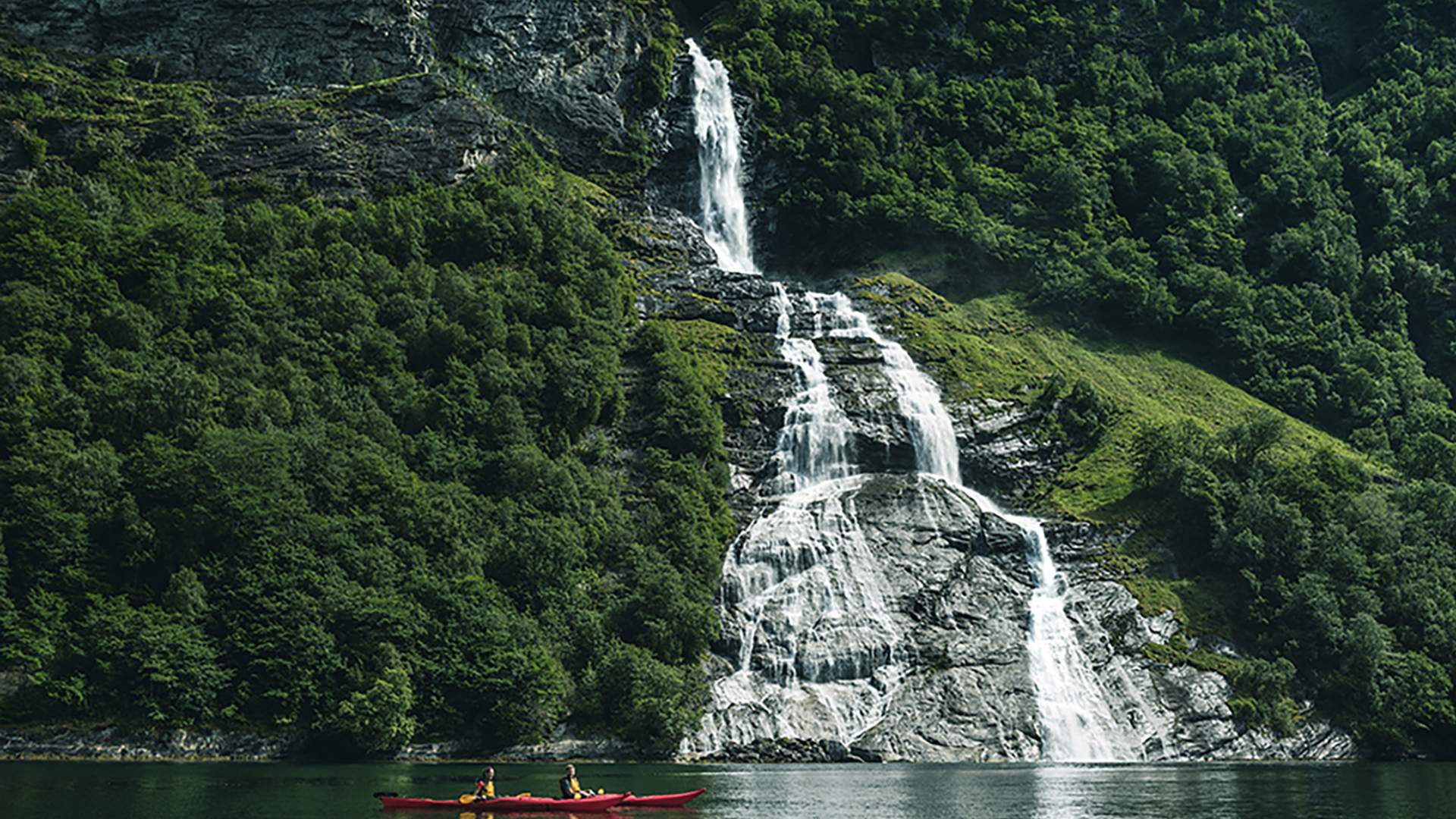 Kajakktur i fjorden