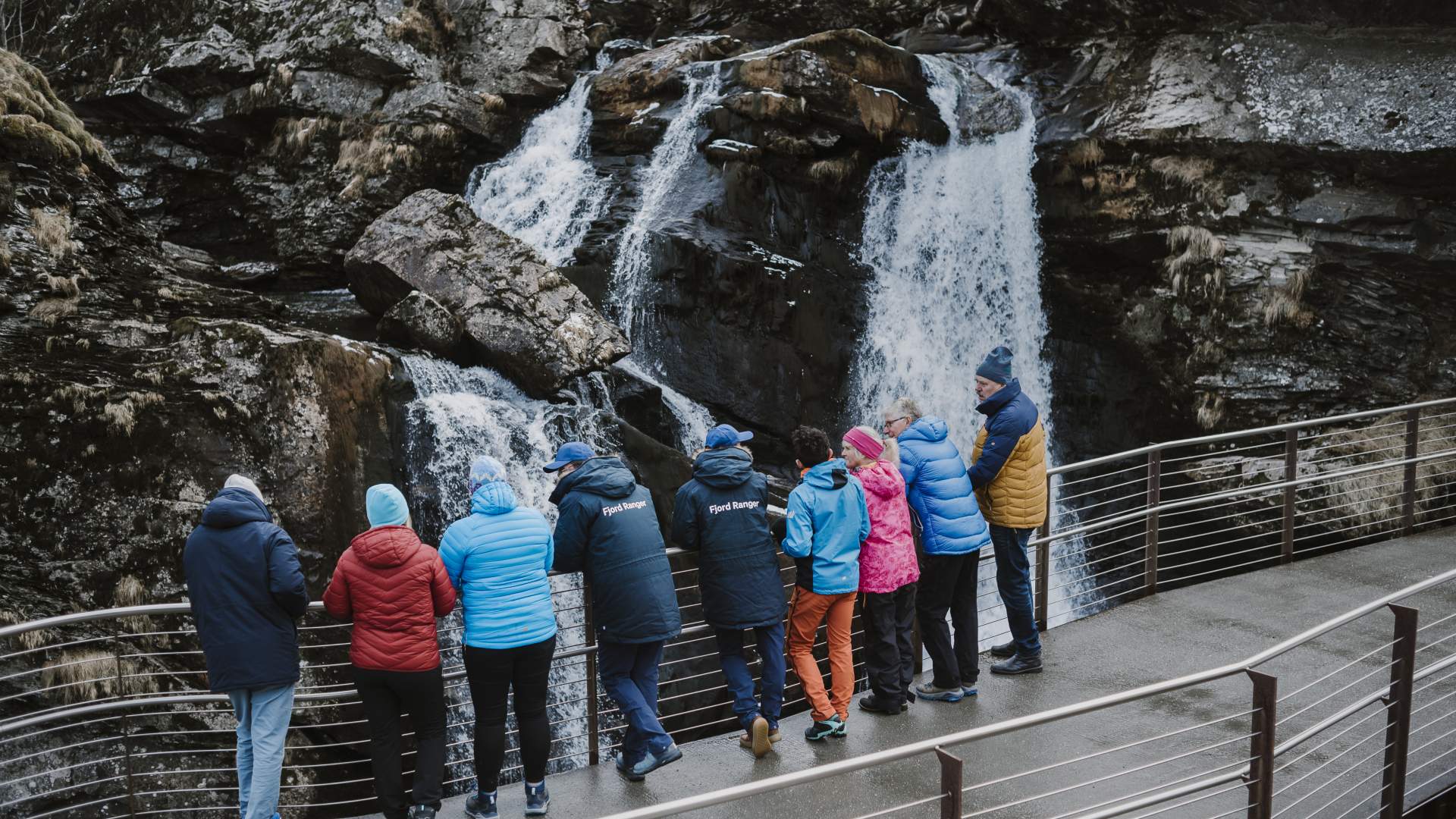 Fossevandring med guide