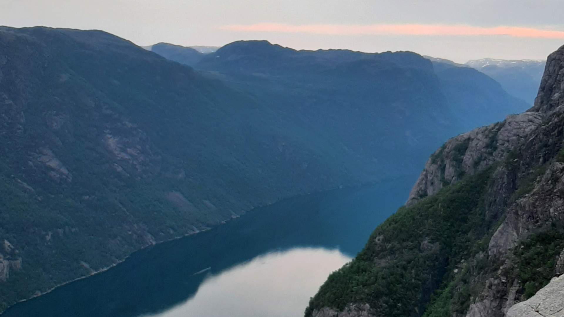 View from Ramnstoknuten