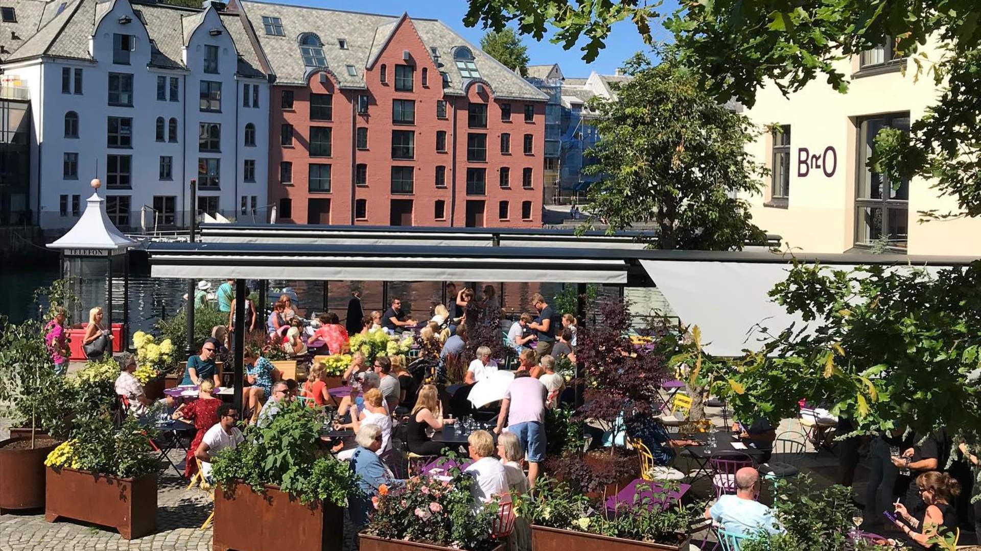 Uteservering hos Bryt Tapas