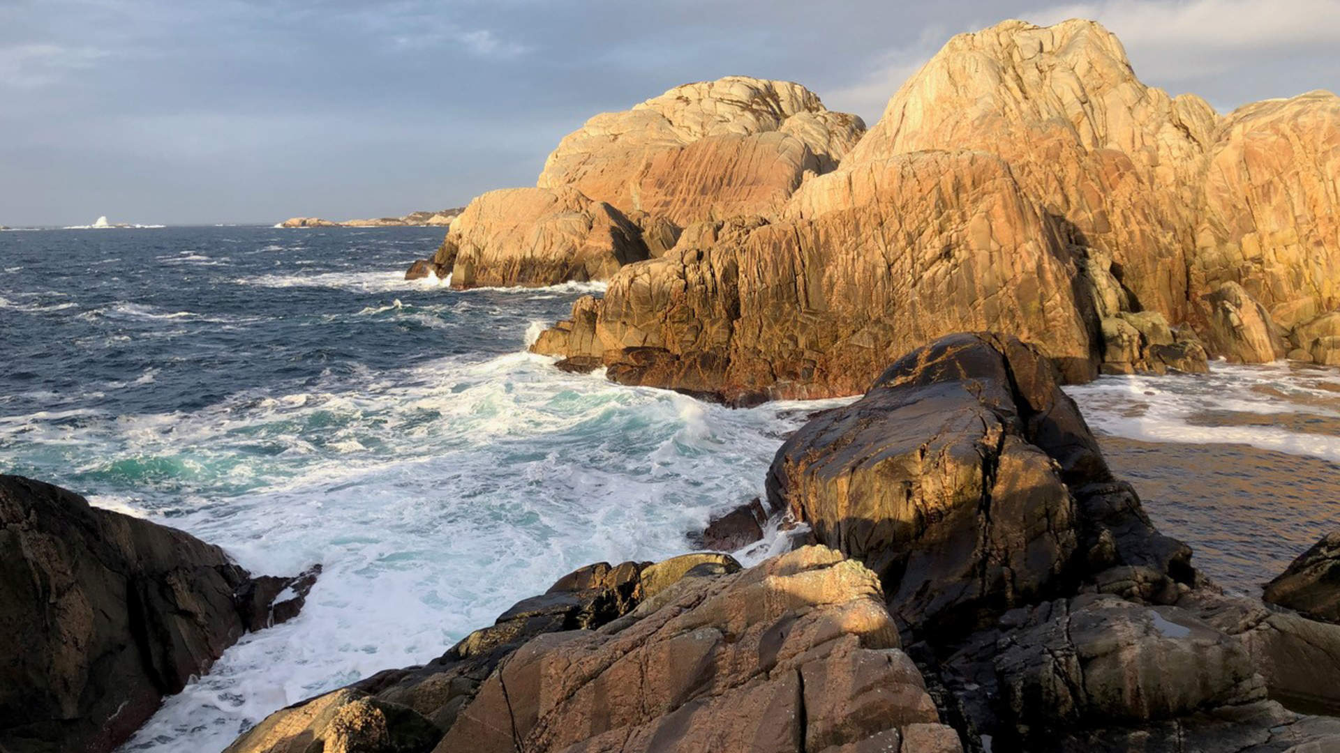 Hav og fjell ved Utslåttøy