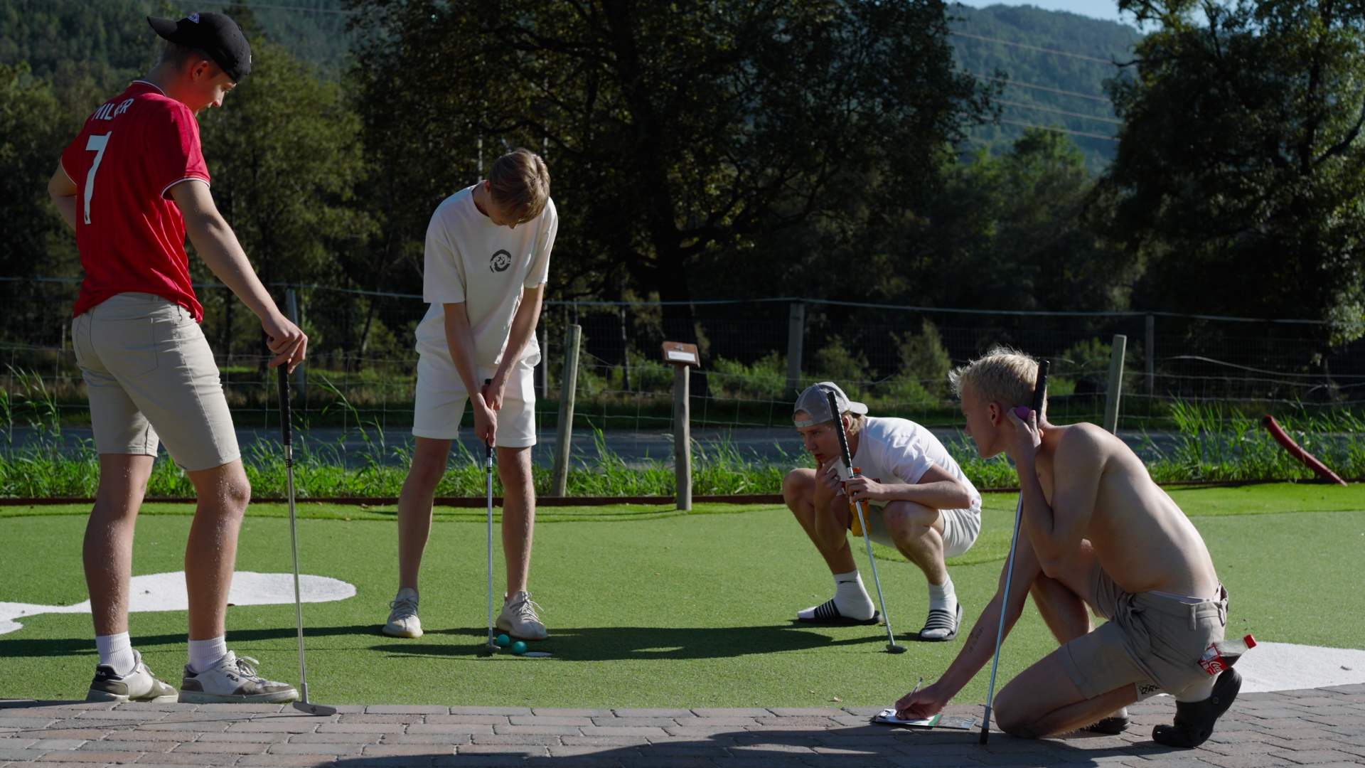 Minigolf und Boccia in Sauda