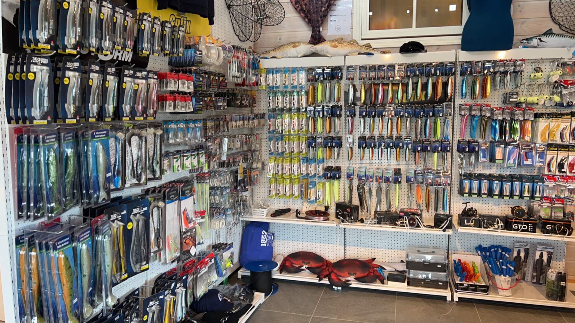 Boat rental at Bud Camping