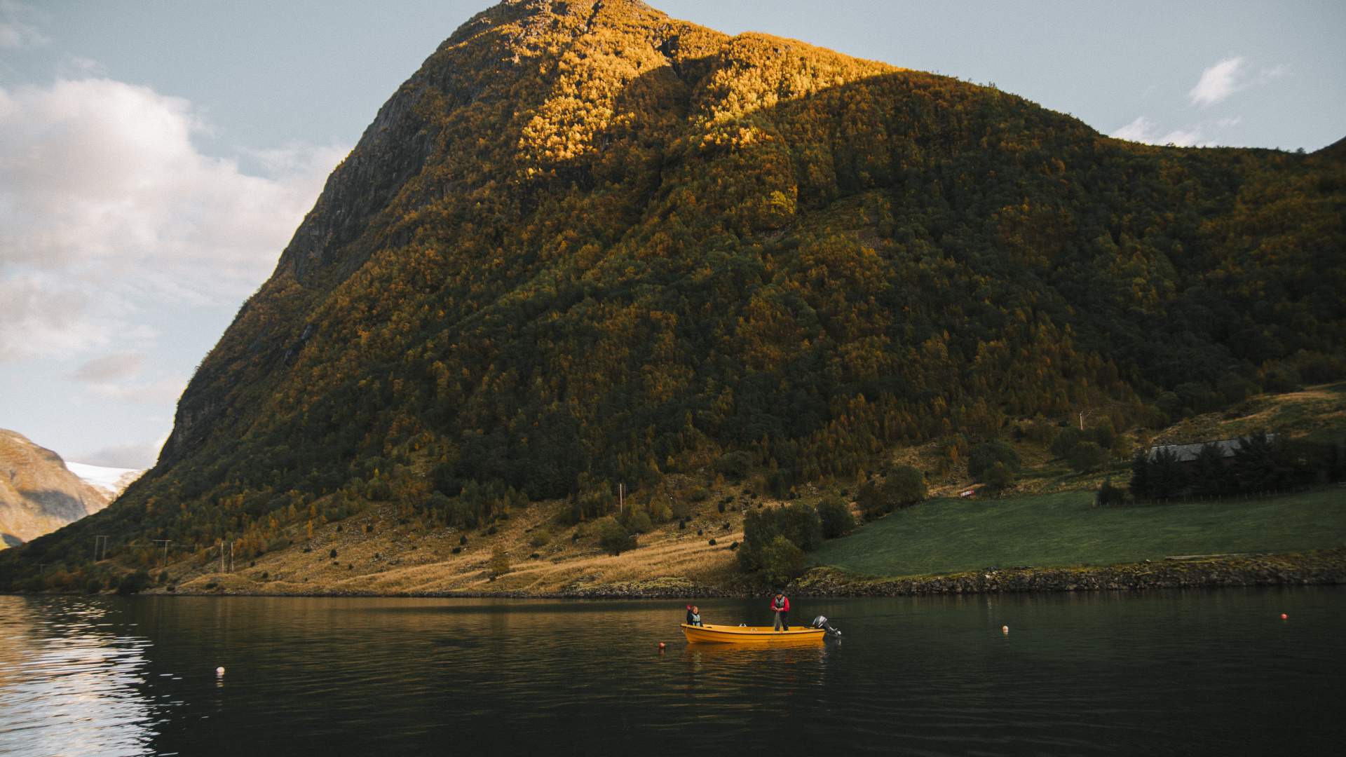 Fiske på Kjøsnesfjorden