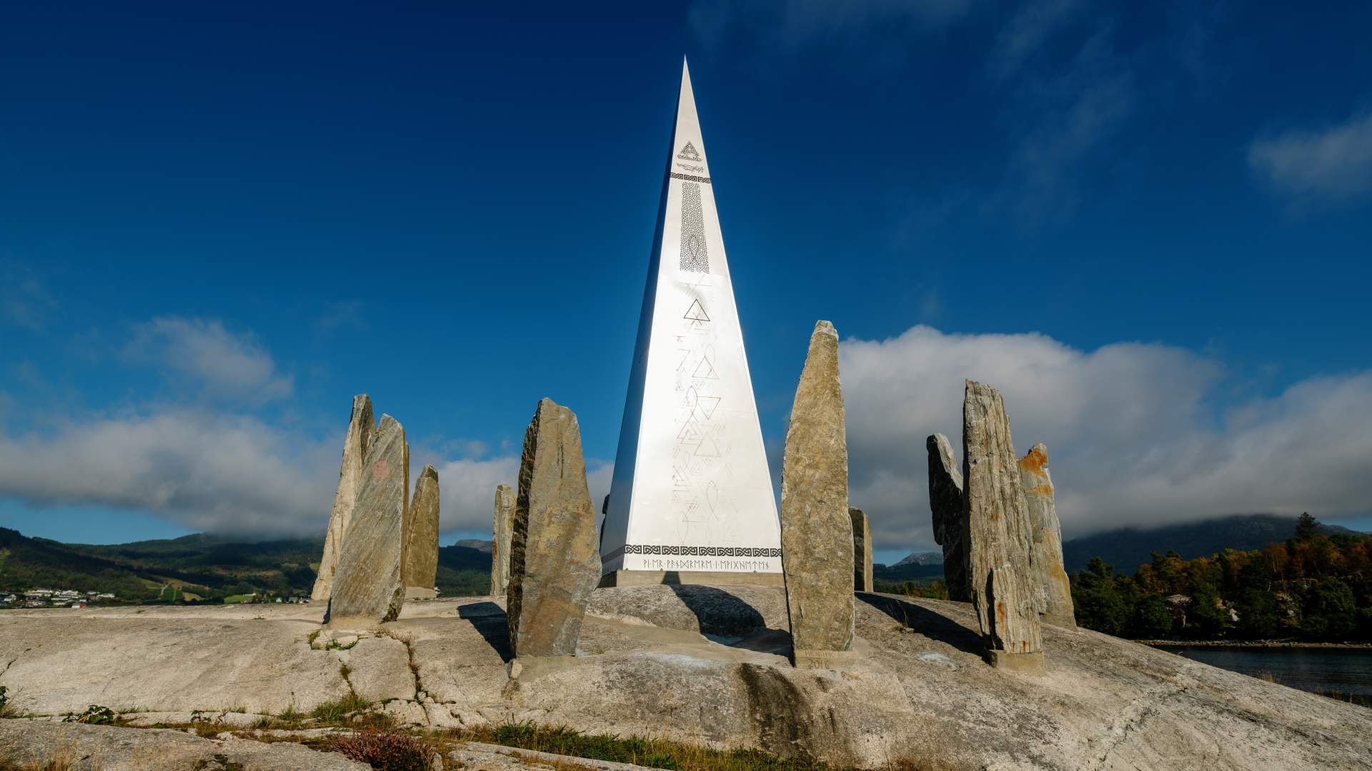 Solspeilet på Klungholmen i Strand