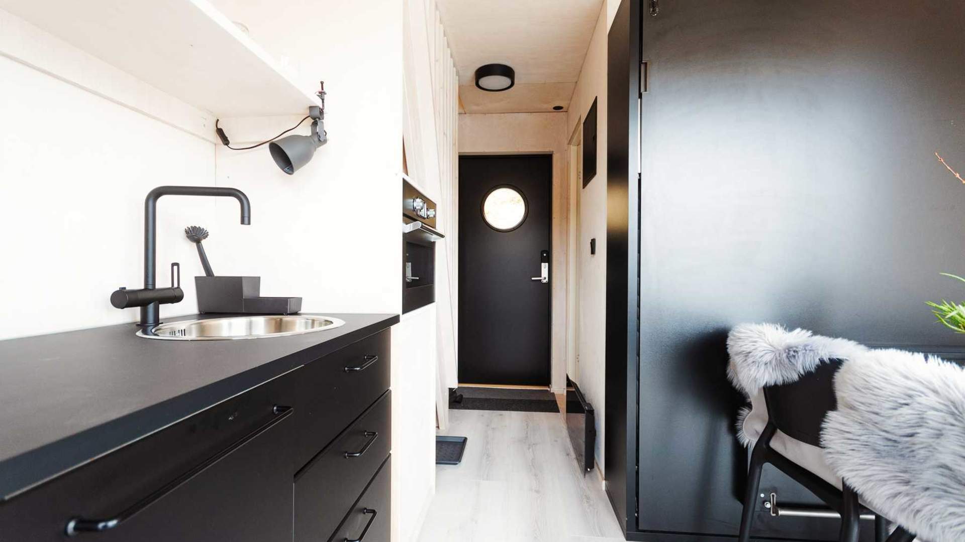 Mikrohyttene i Åkrafjorden