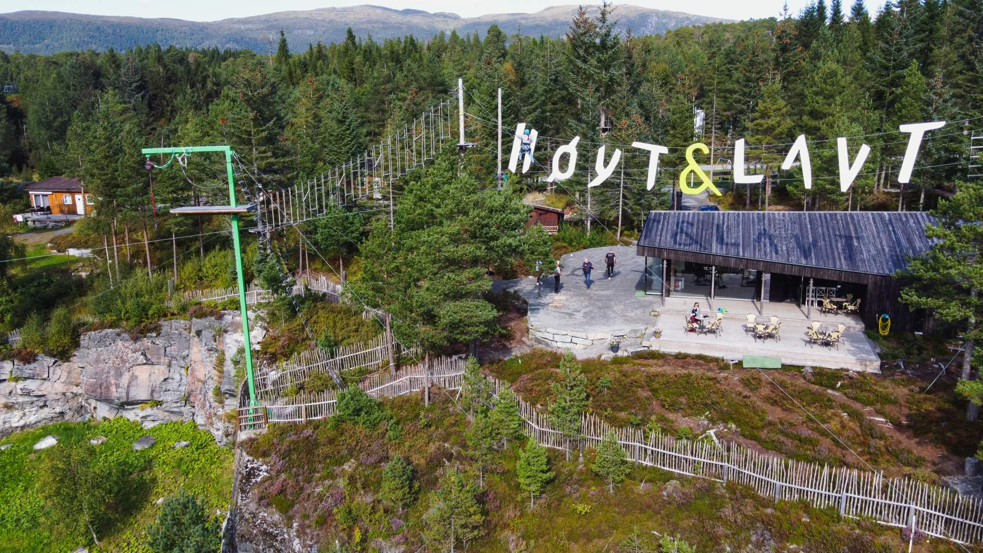 Høyt & Lavt Climbing Park Valsøya