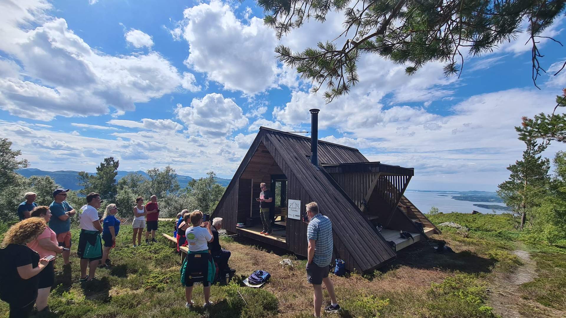 Die Tagesausflugshütte "Fisterbu" in Hjelmeland