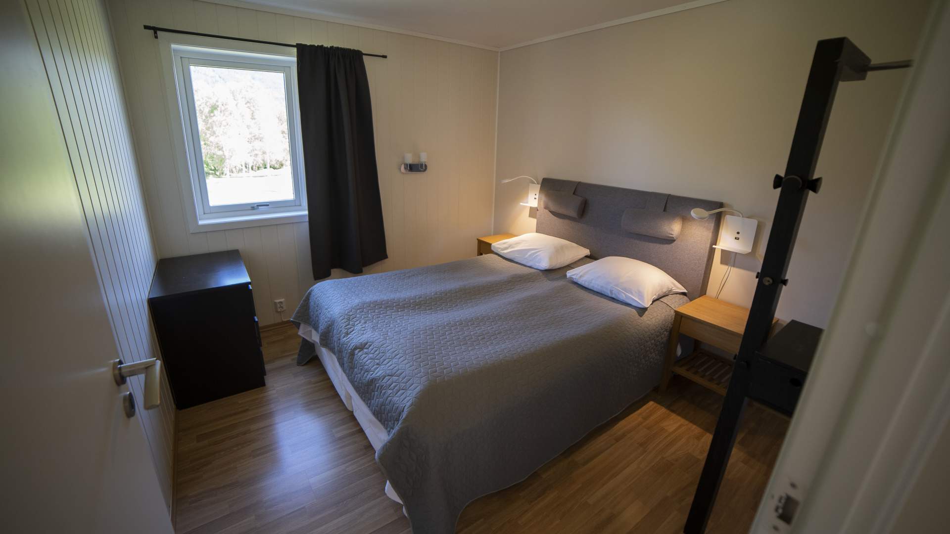 Førde Guesthouse & Camping