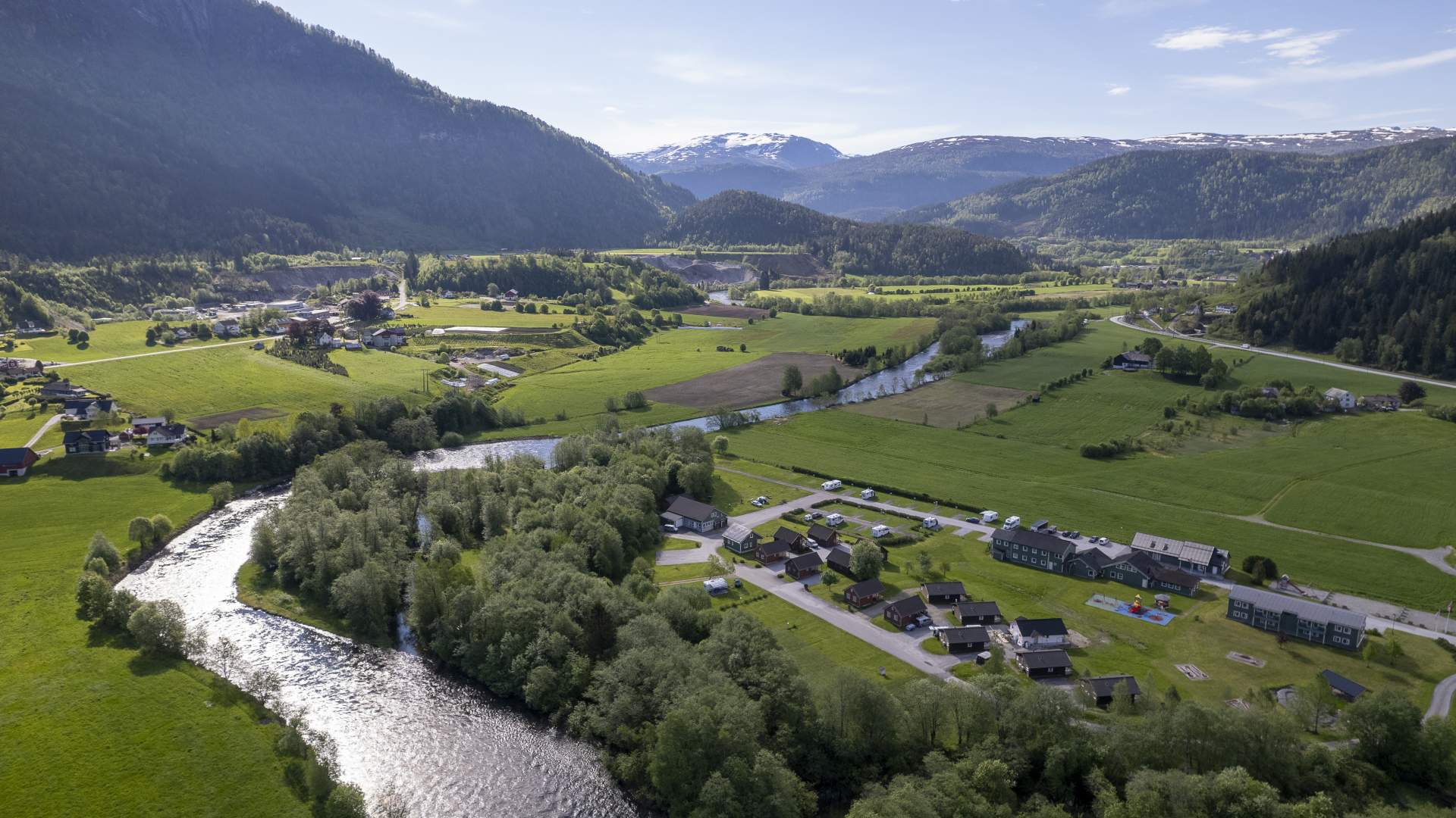 Førde Gjestehus og Camping