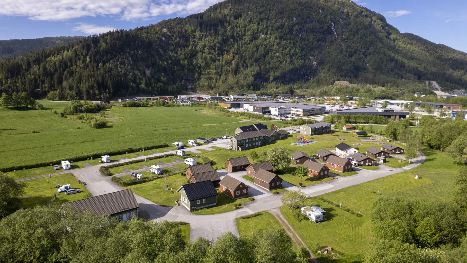 Førde Gjestehus og Camping