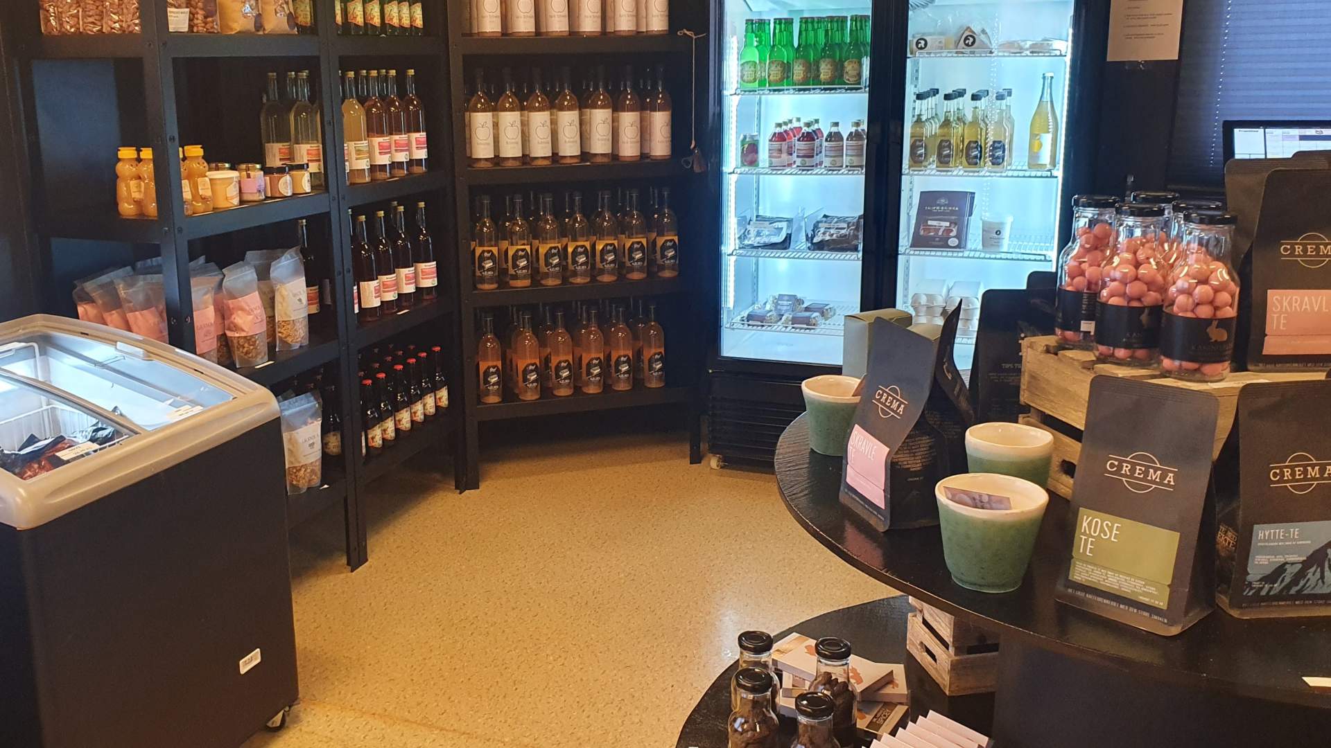 Gårdsutsalg hos Strand Gård på Tau