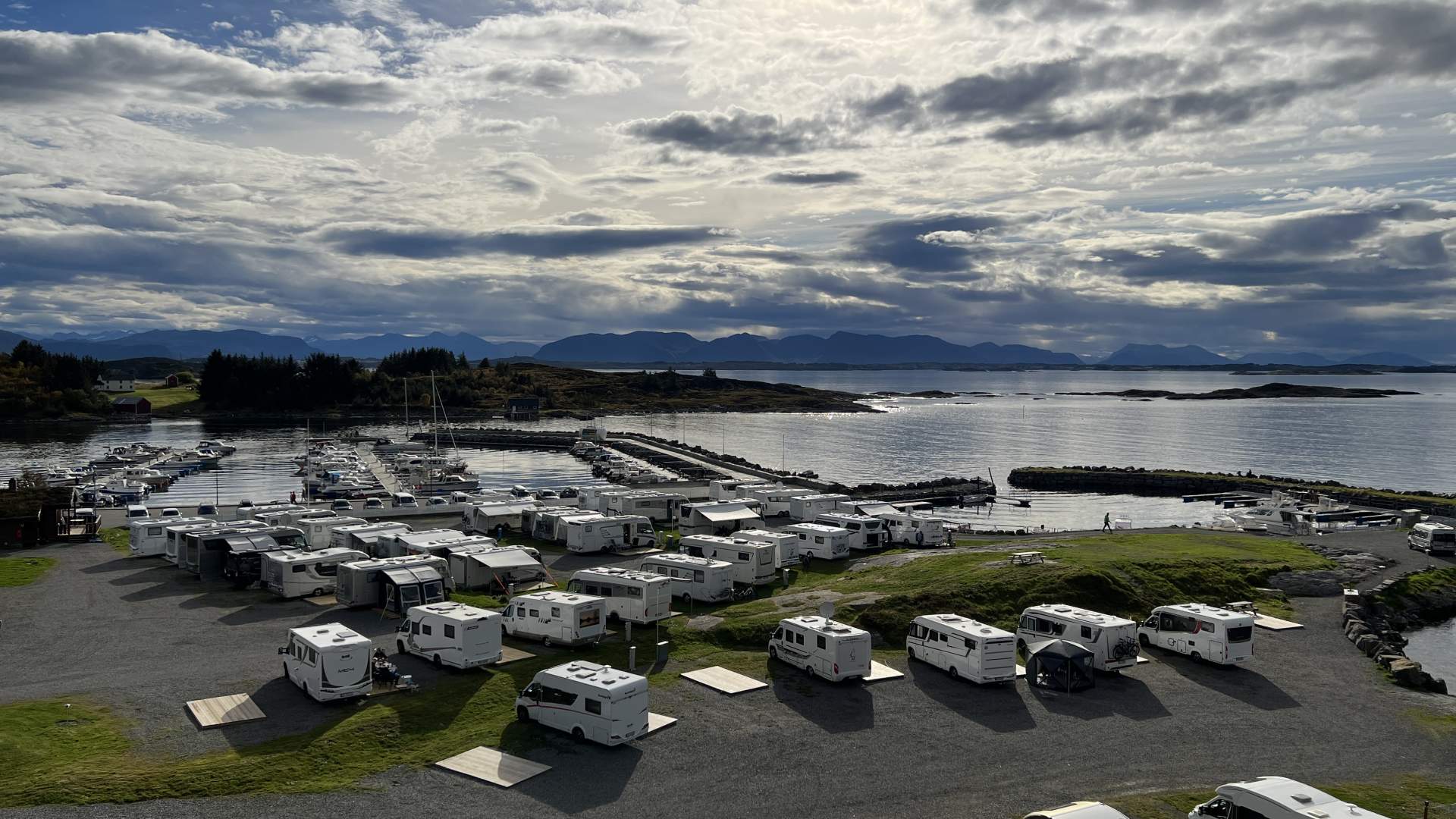 Bud Camping har hele 90 plasser